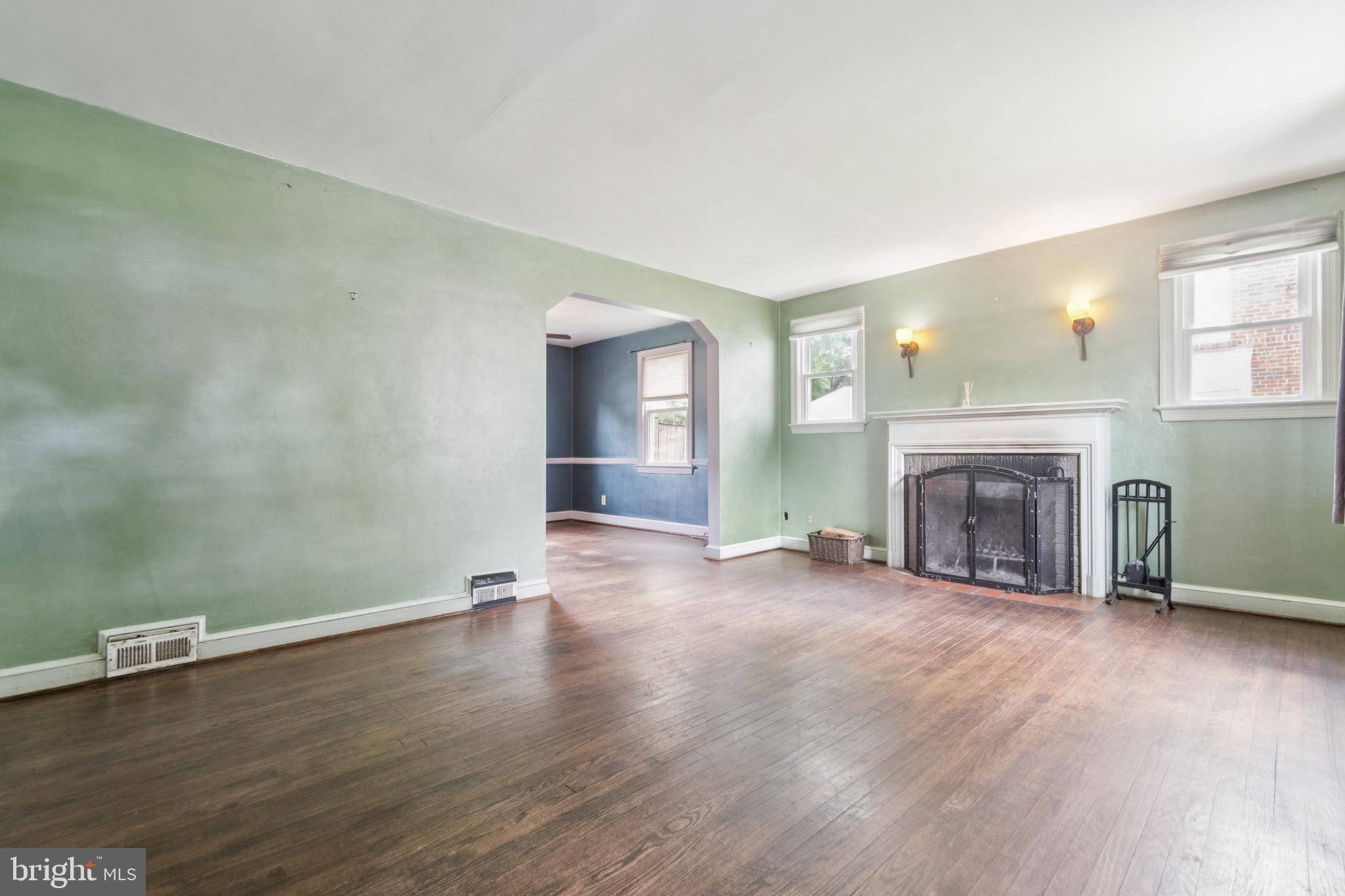 Silver Spring, MD 20901,117 NORMANDY DR