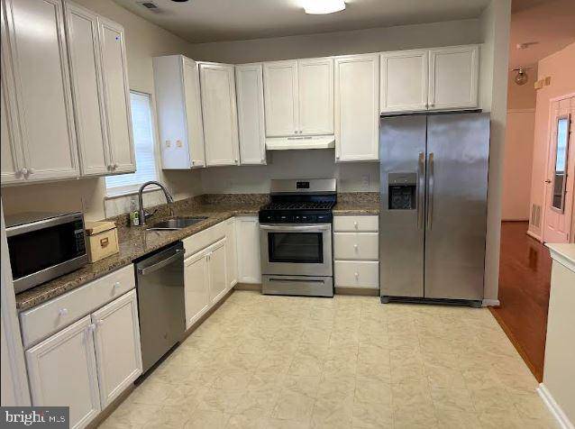 Cherry Hill, NJ 08003,35 VERSAILLES BLVD
