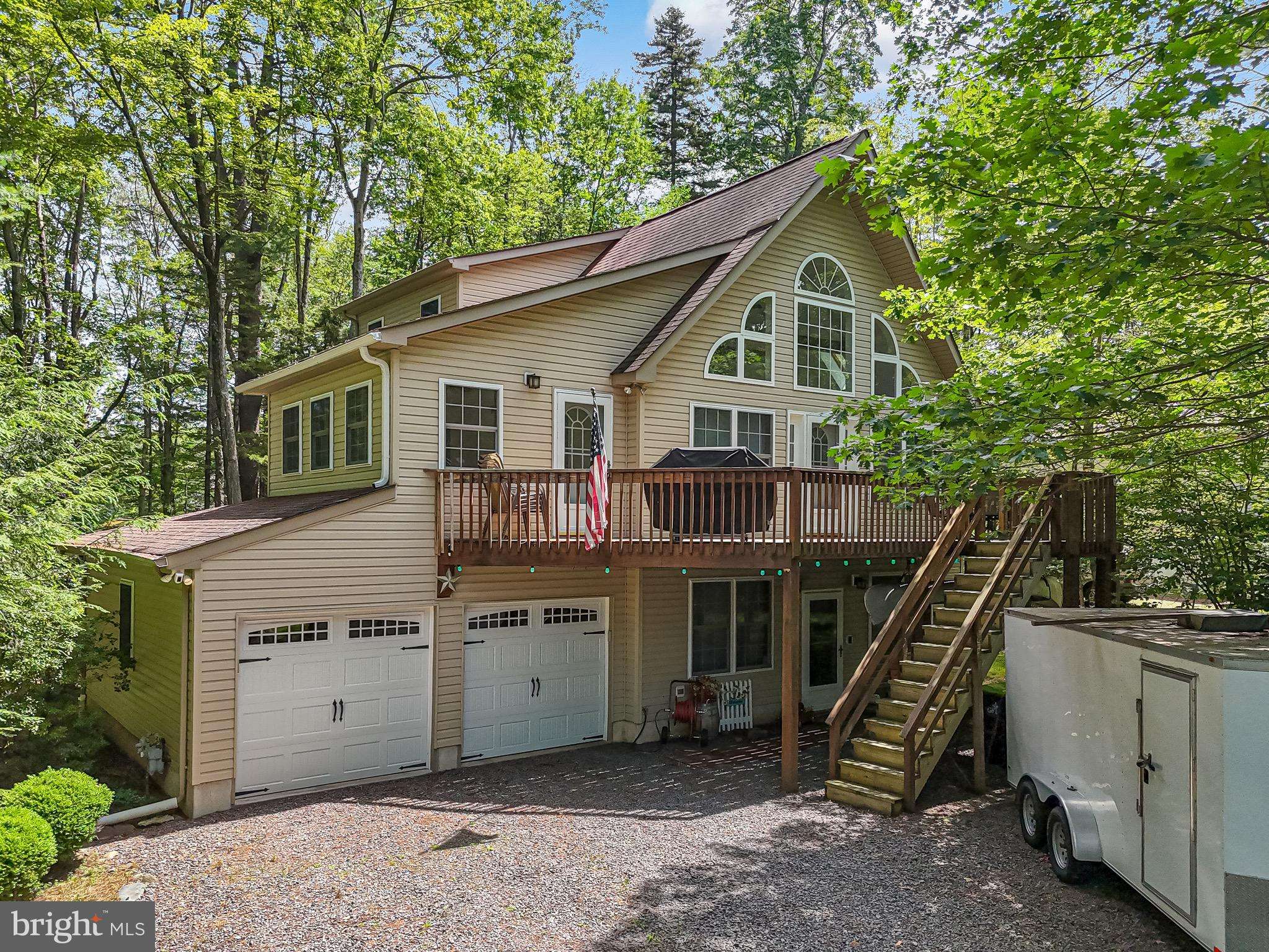 Blakeslee, PA 18610,132 WOODBURY DR