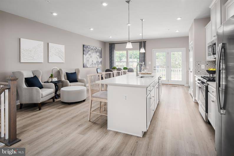 Manassas, VA 20109,8246 WILLOWBEND TURN #LAST STRAUSS ENDUNIT