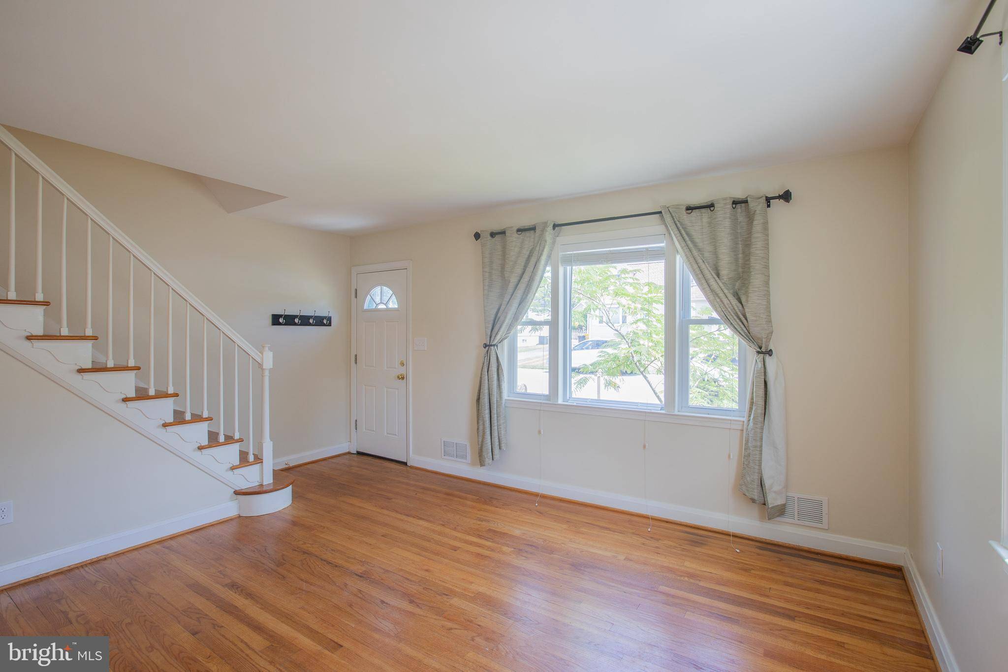 Pasadena, MD 21122,8448 GARDEN RD