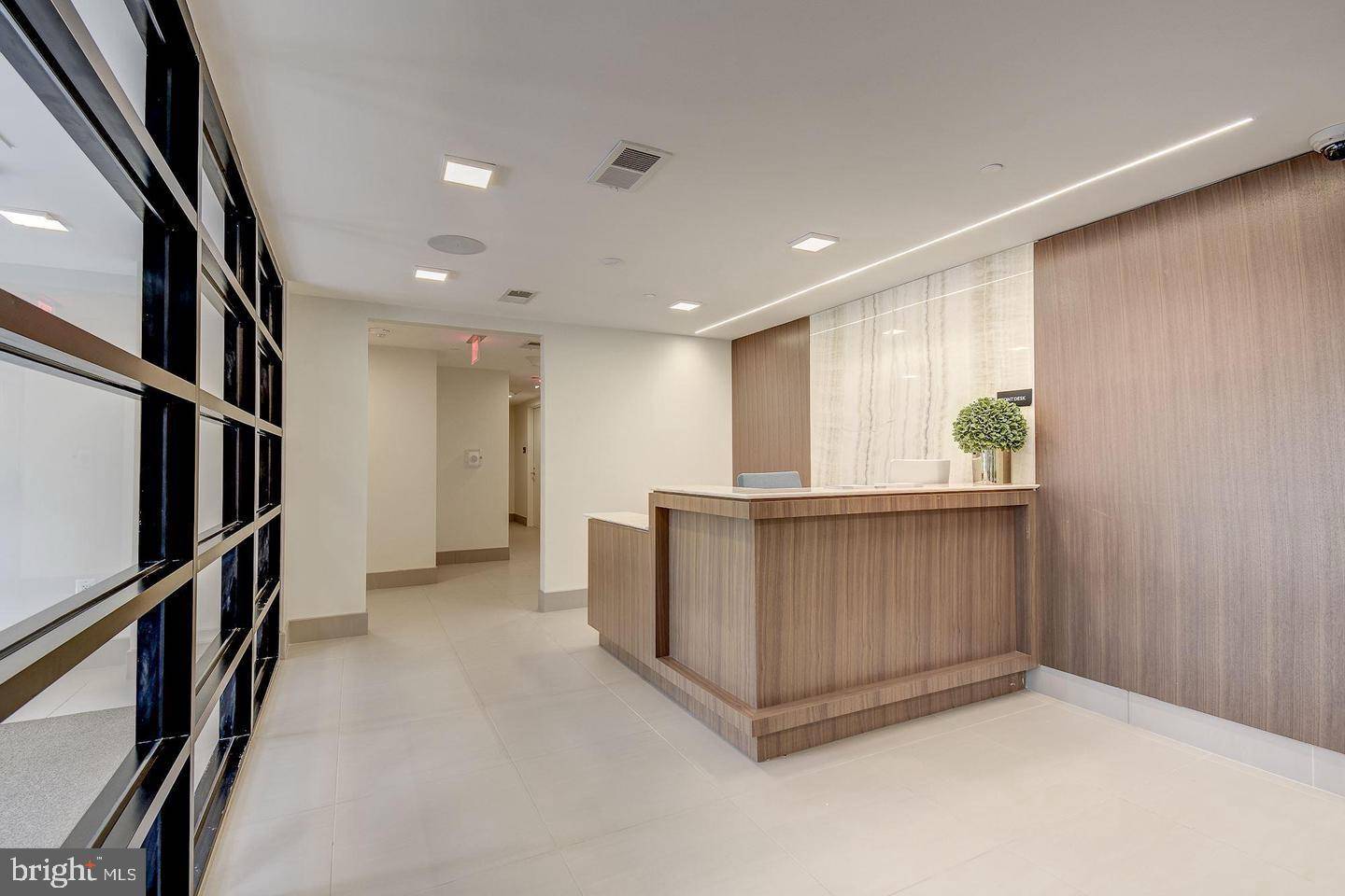 Arlington, VA 22209,1411 KEY BLVD #305