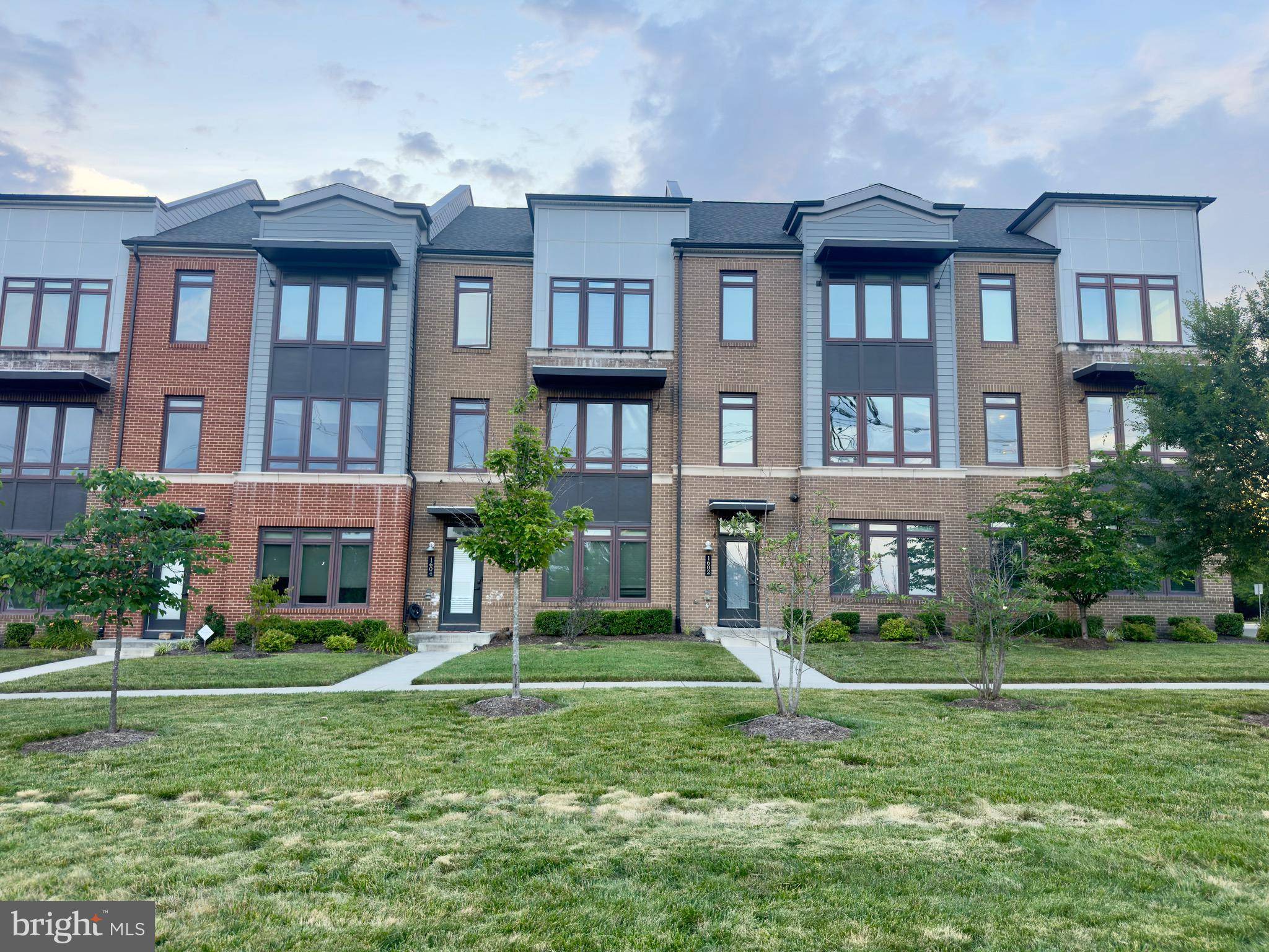 Leesburg, VA 20175,1602 ROCKY SHALE TER
