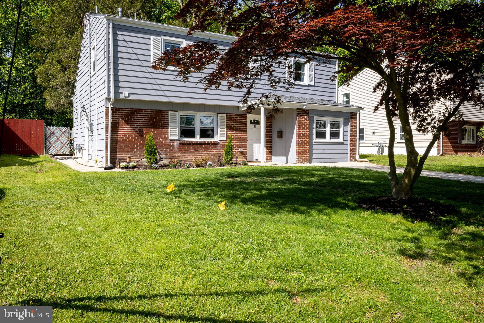 Trenton, NJ 08618,21 DIXMONT AVE