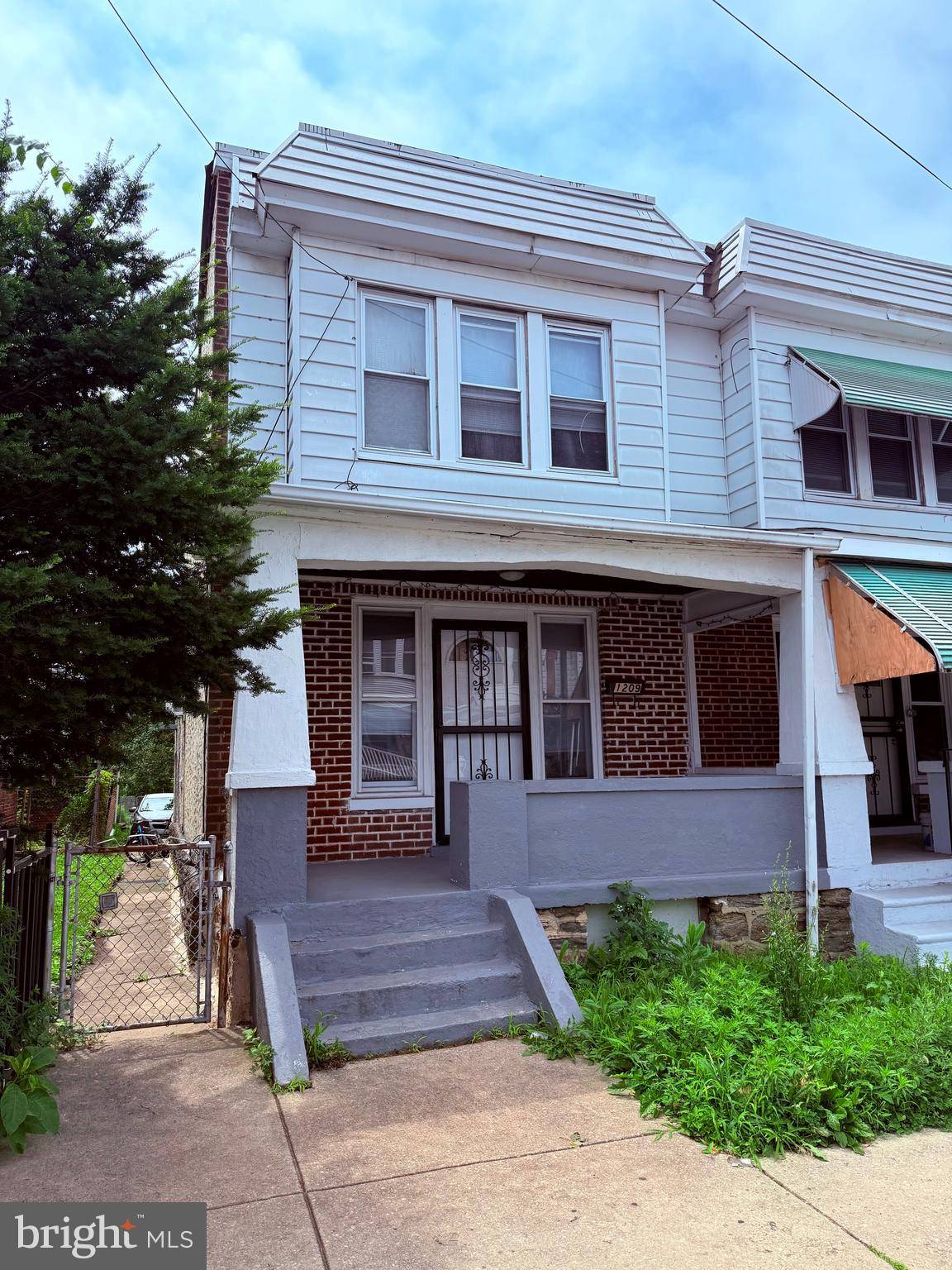 Chester, PA 19013,1209 W 9TH ST