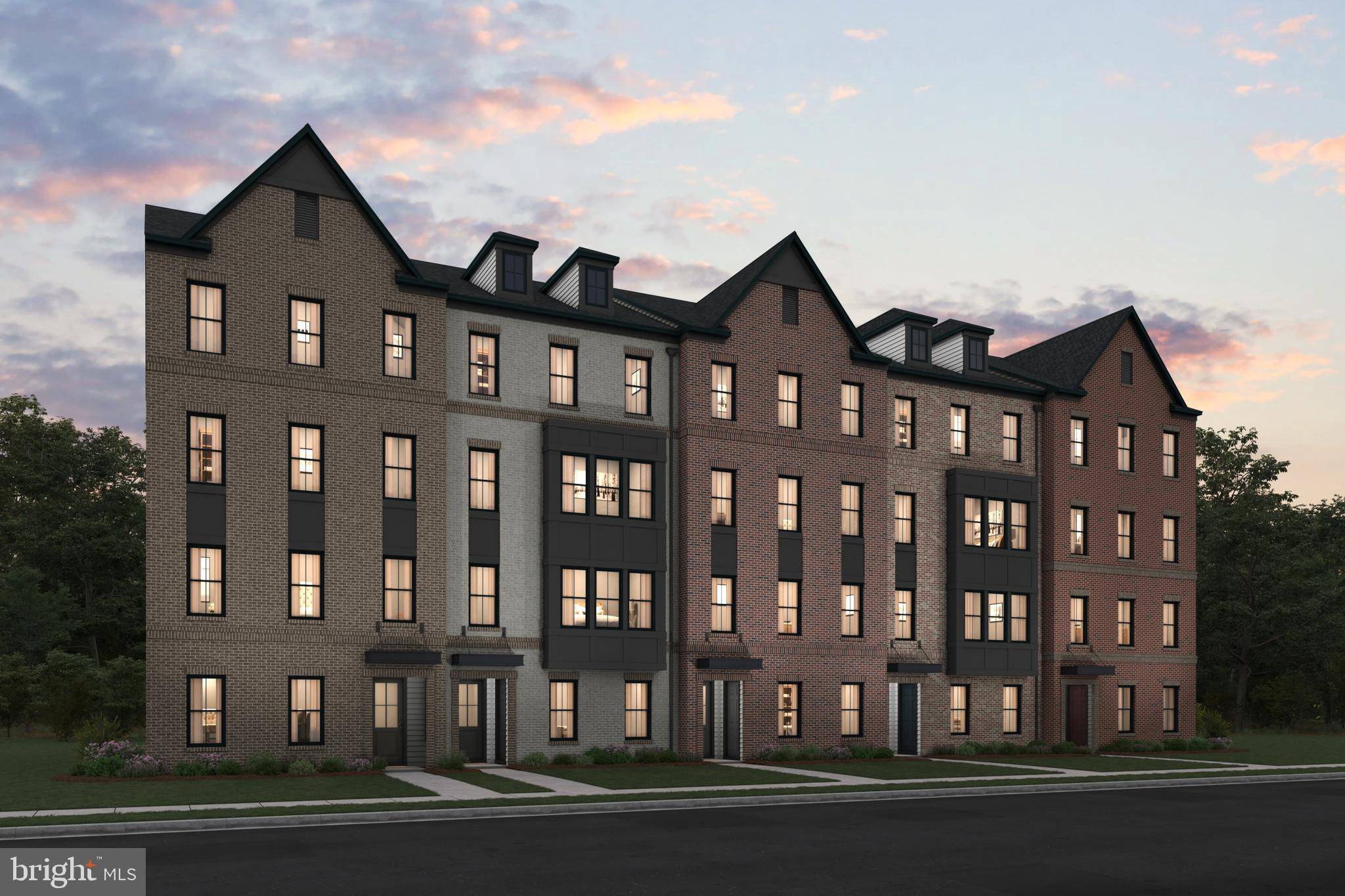 Chantilly, VA 20151,4818 BAUHAUS SQ #LOT 130