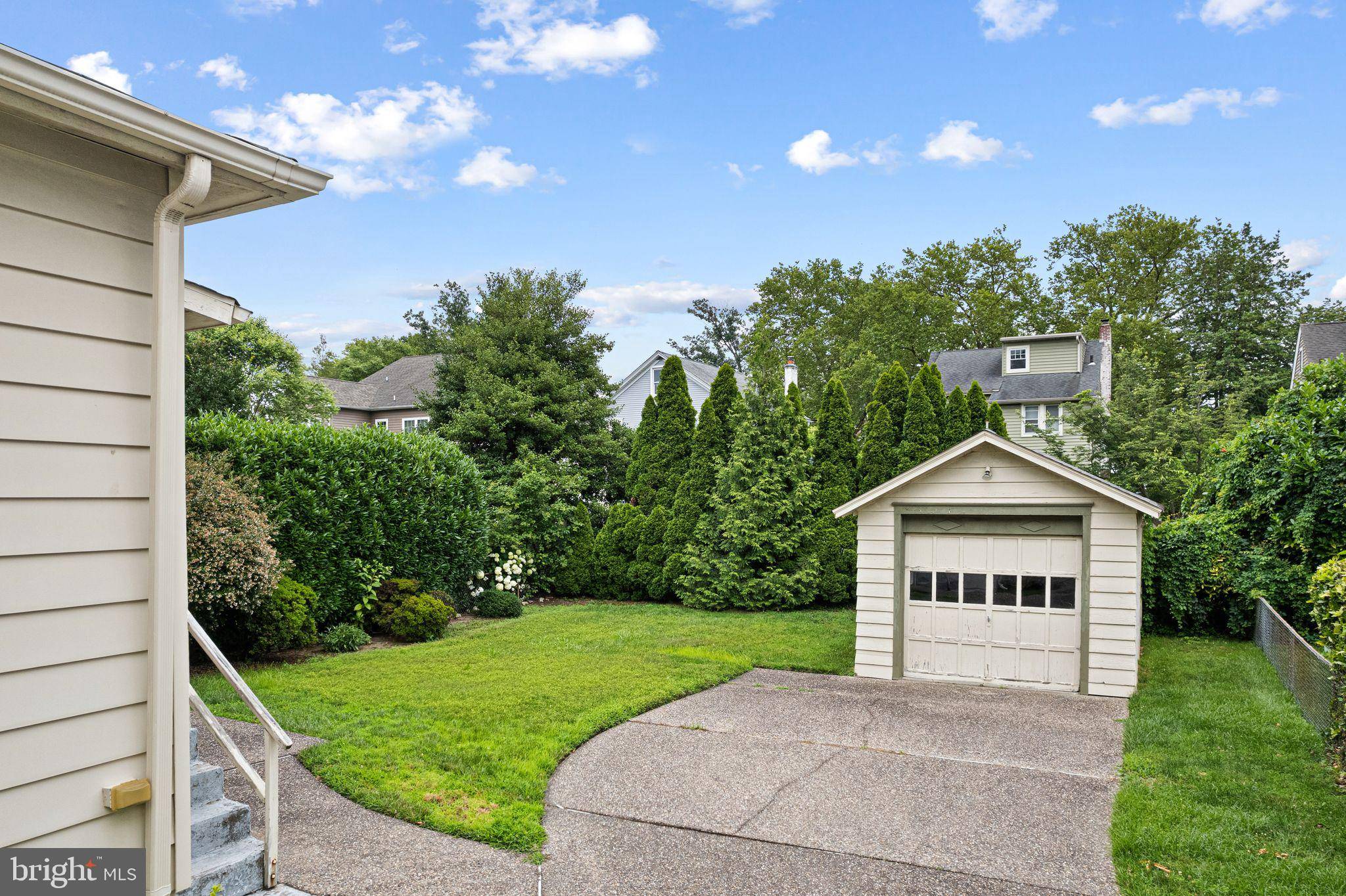Haddonfield, NJ 08033,148 ARDMORE AVE