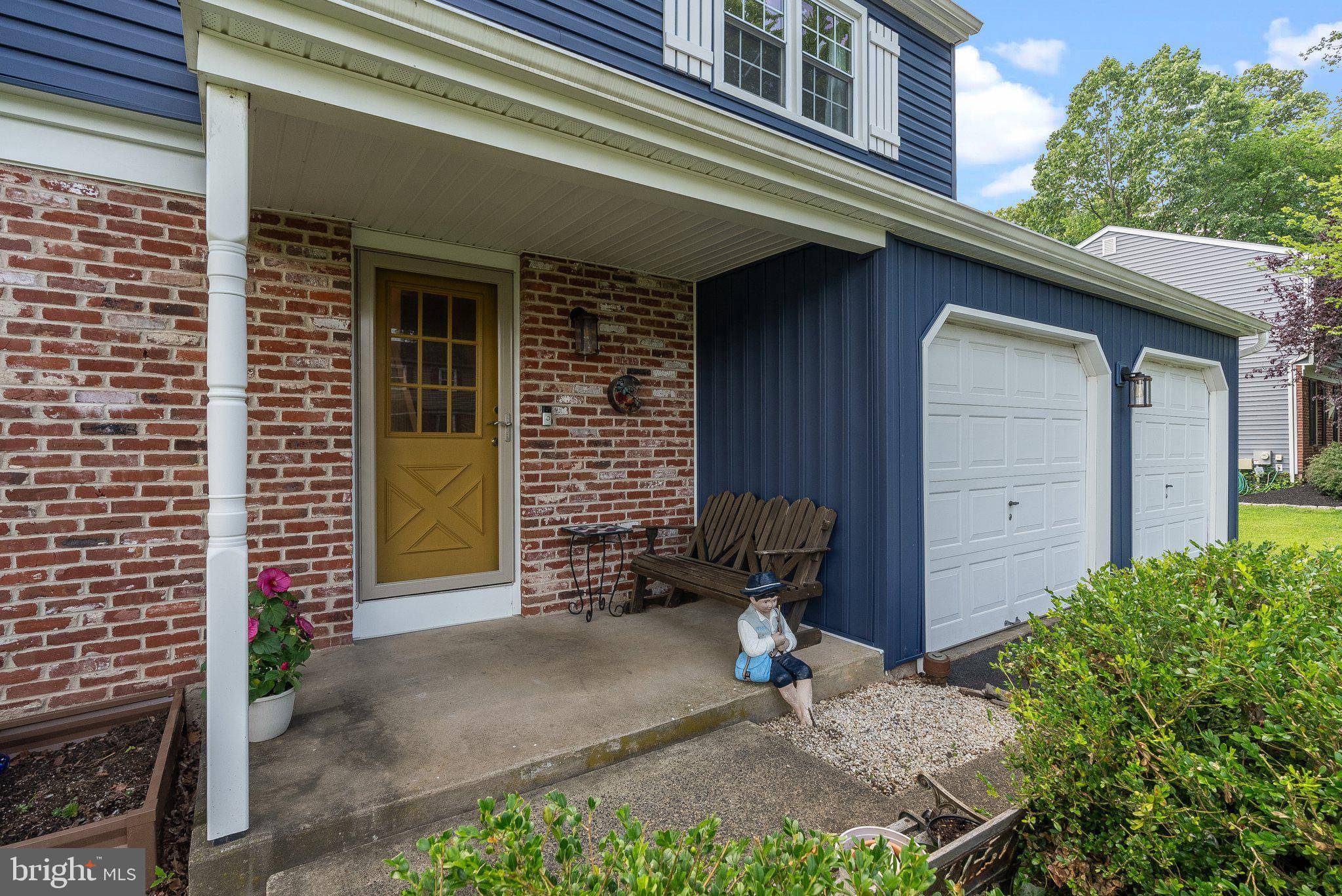 Warrington, PA 18976,1002 LIBERTY LN