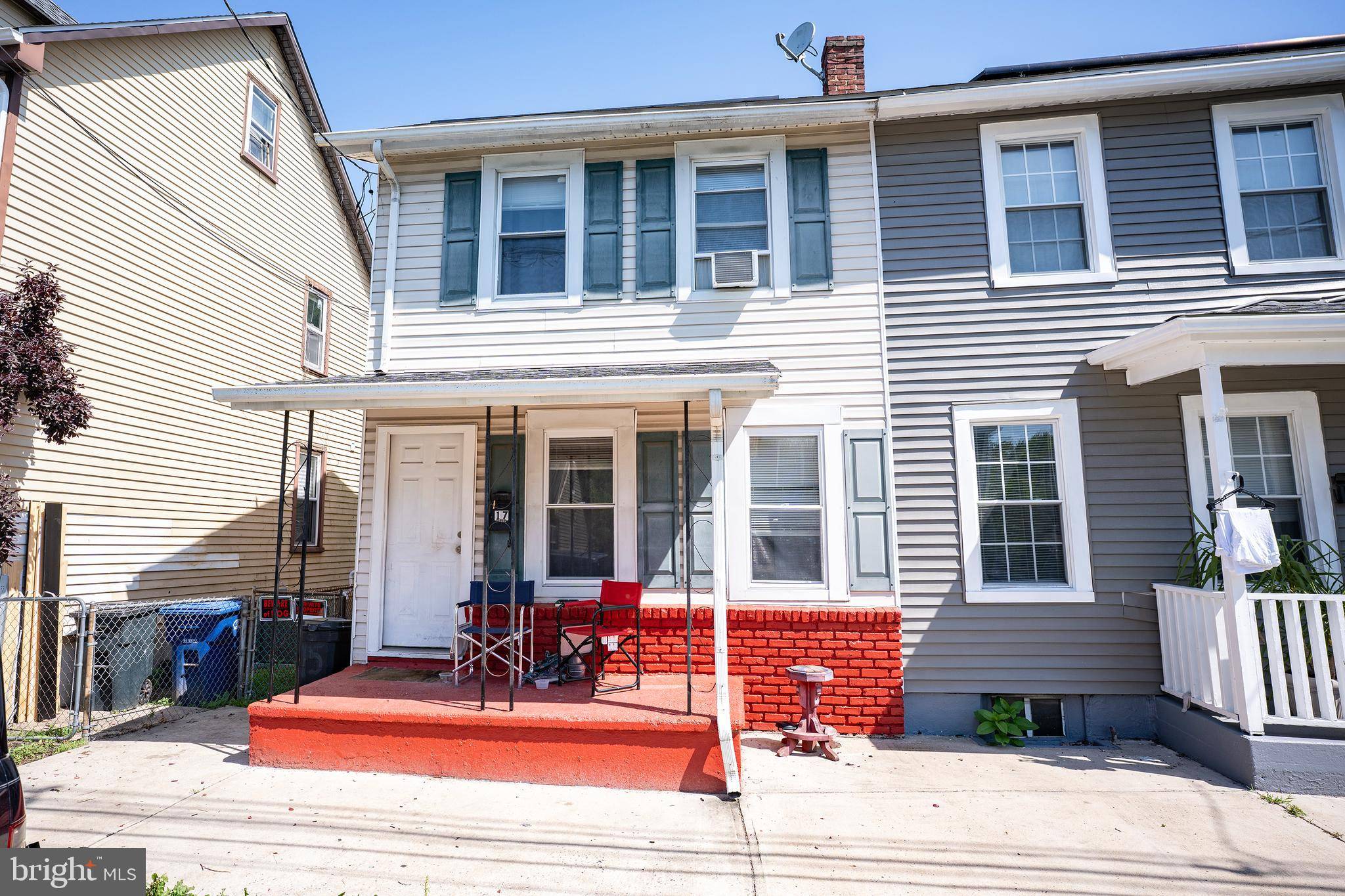 Mount Holly, NJ 08060,17 W MONROE ST