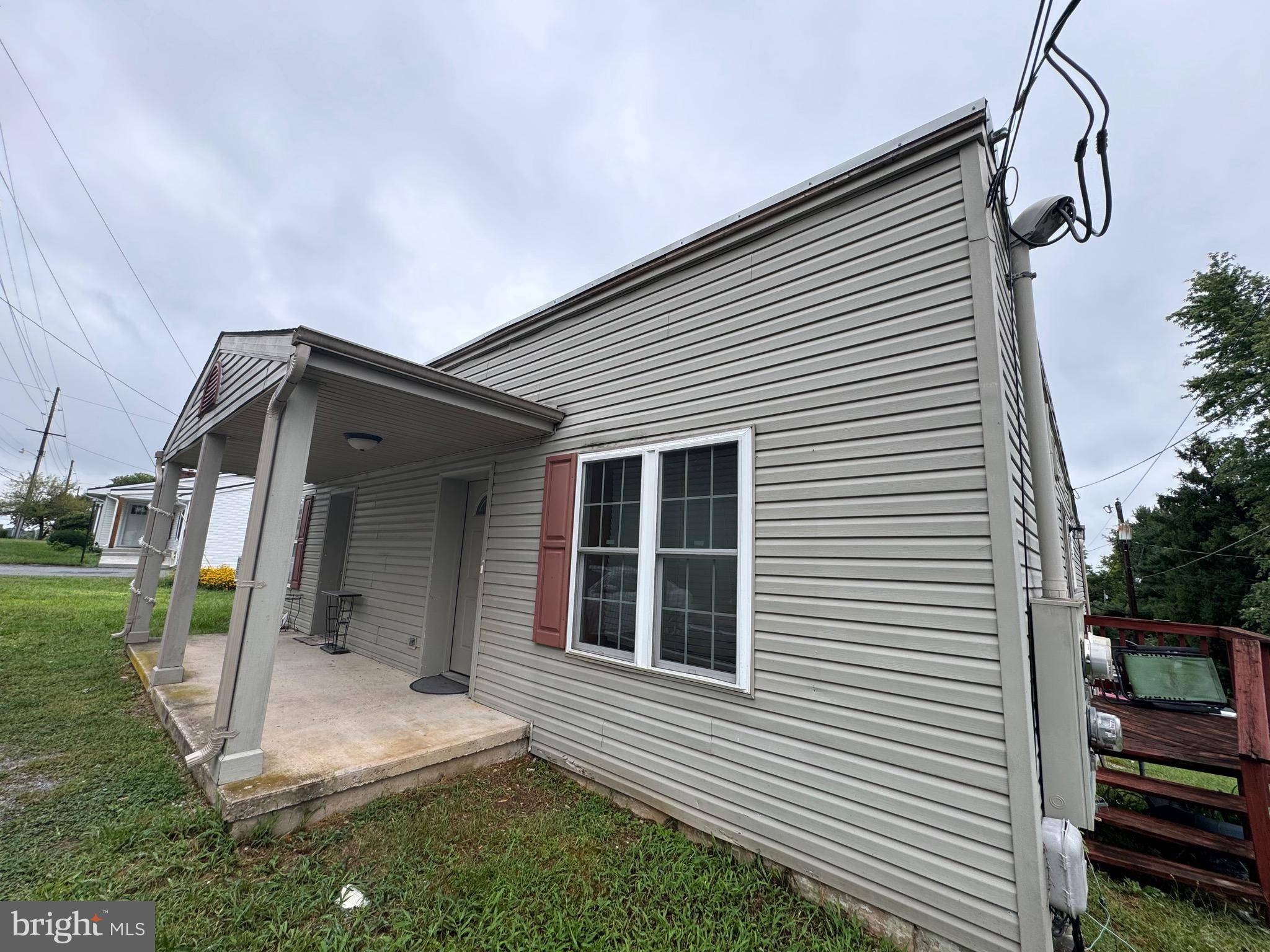 Martinsburg, WV 25401,120 ELLIS