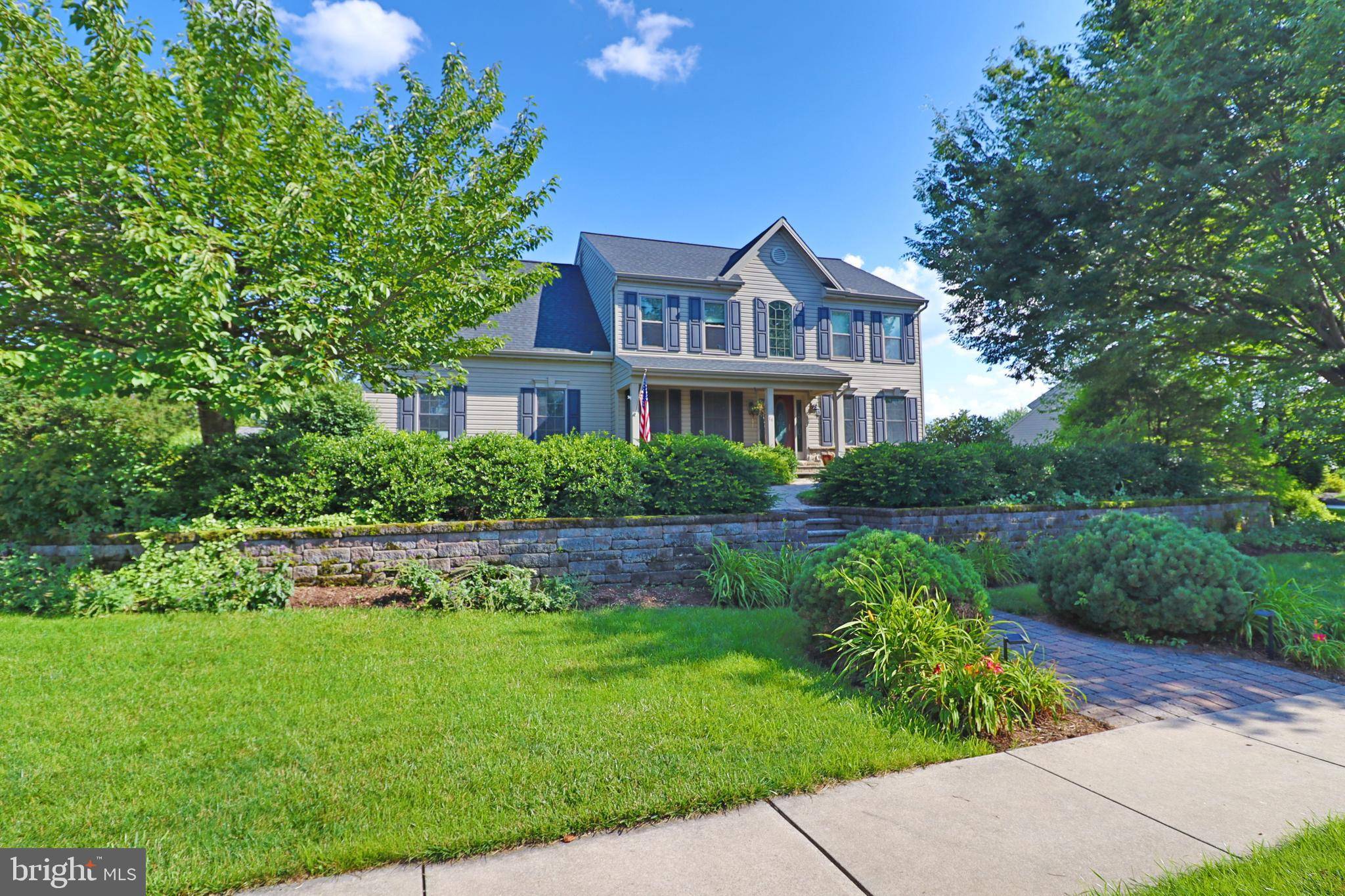 Lititz, PA 17543,14 CRIMSON LN