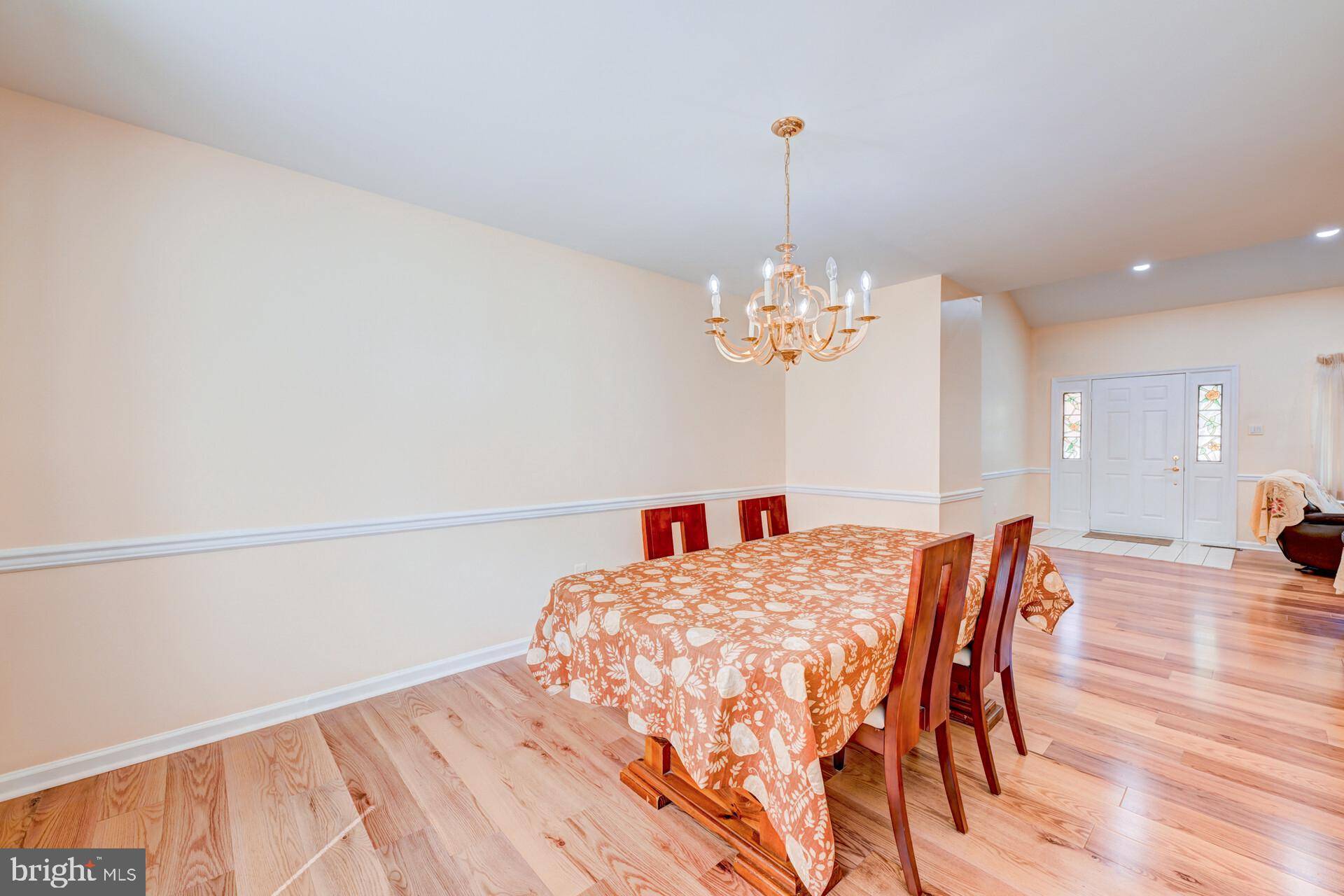 Doylestown, PA 18901,102 STEEPLECHASE DR