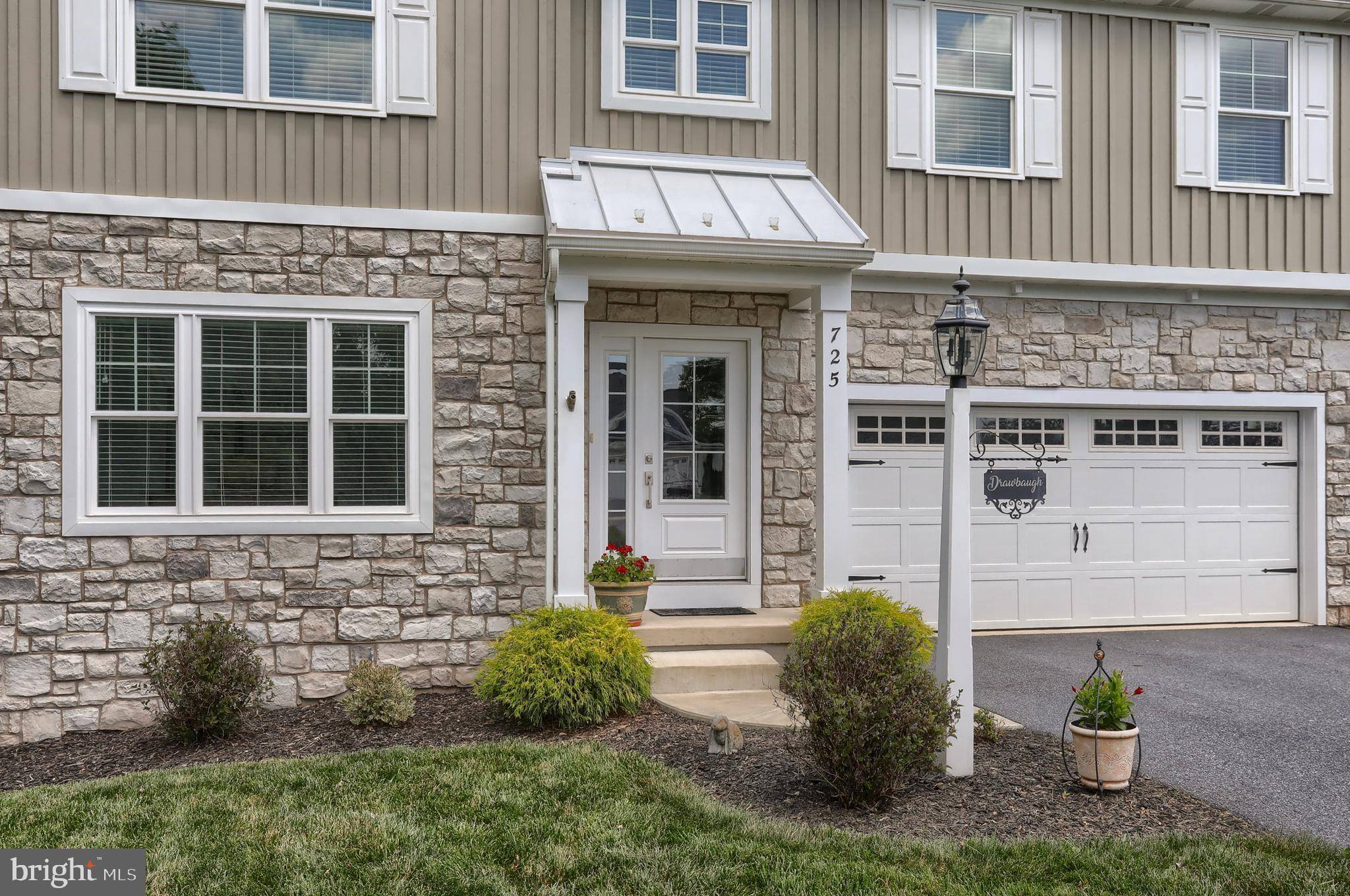 Harrisburg, PA 17112,725 HAMPTON CT