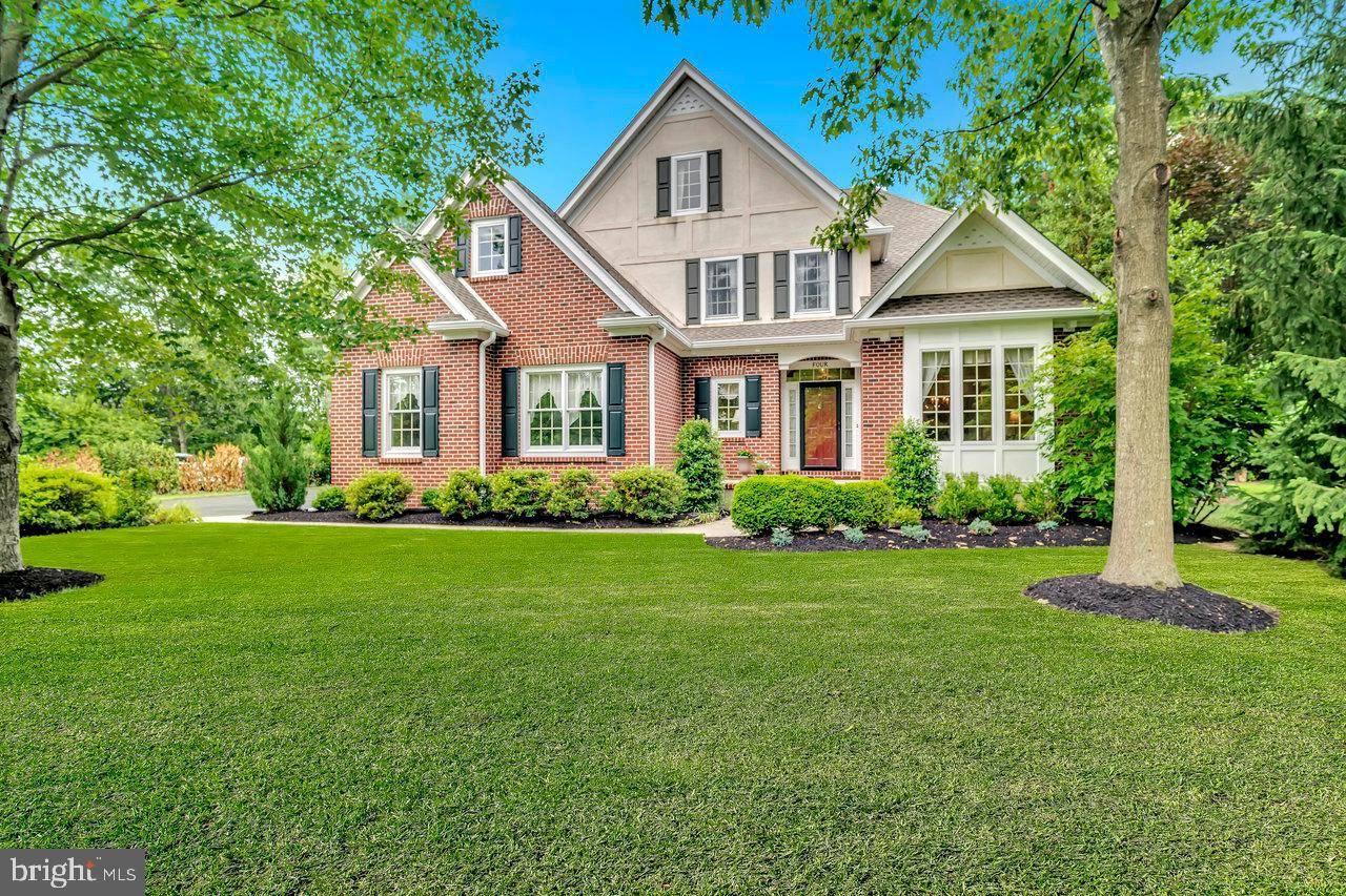 Cranbury, NJ 08512,4 DANSER DR