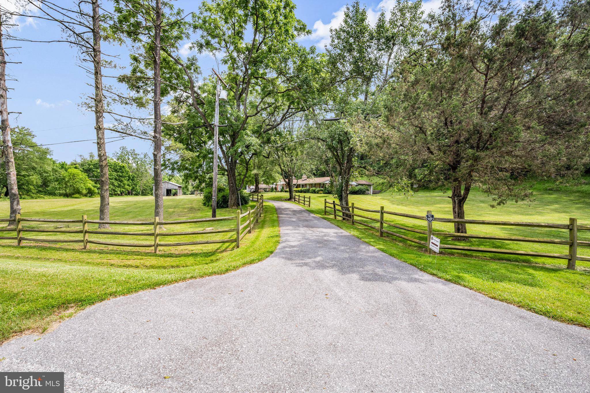 Westminster, MD 21157,1039 ARNOLD RD