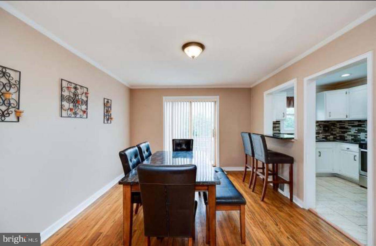 West Reading, PA 19611,321 LINDEN LN