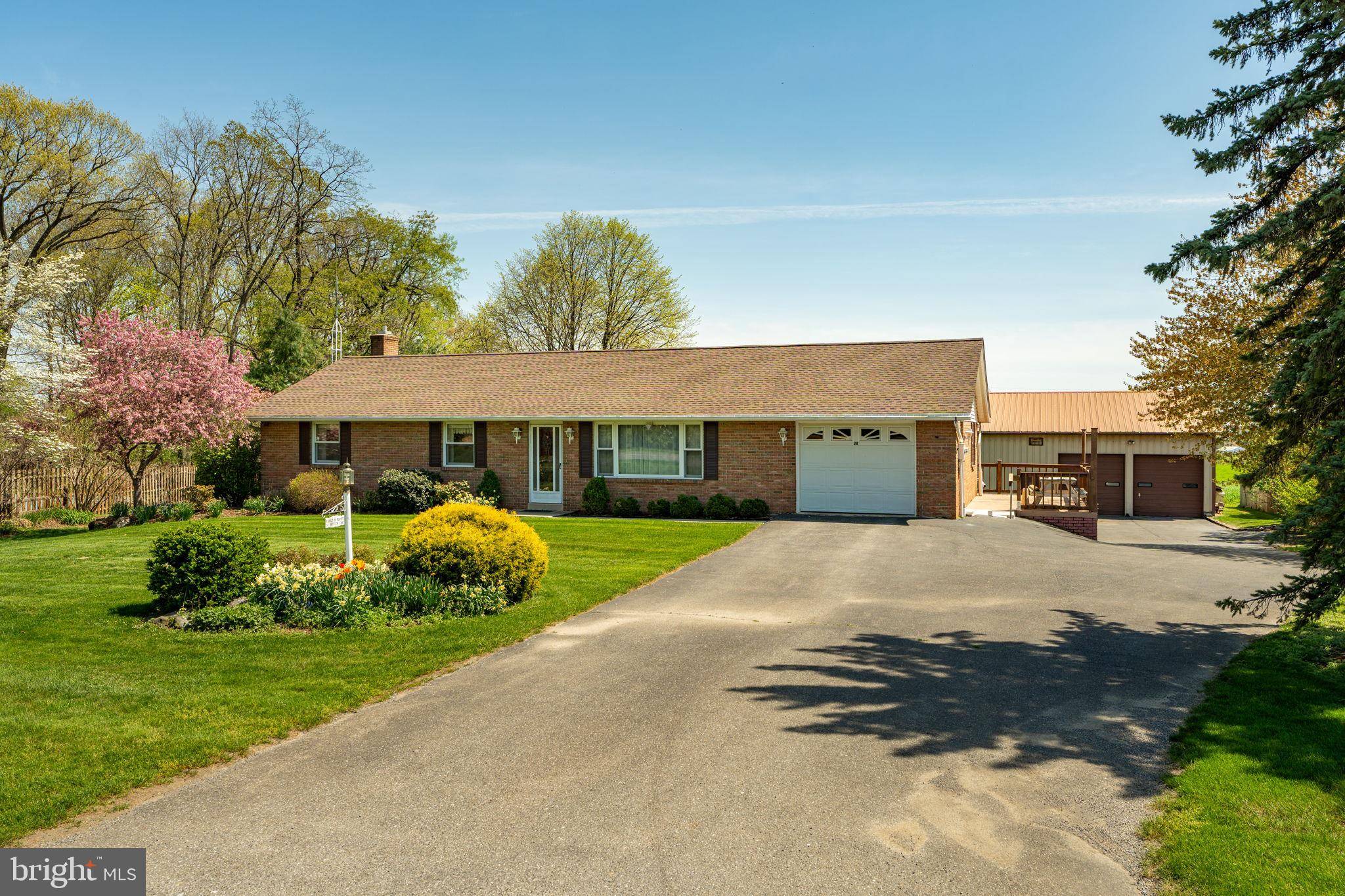 Lititz, PA 17543,38 SKYVIEW LN