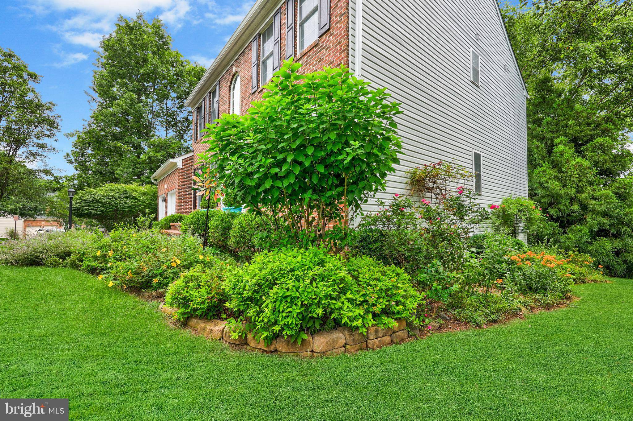 Leesburg, VA 20175,802 CASLA CT SE