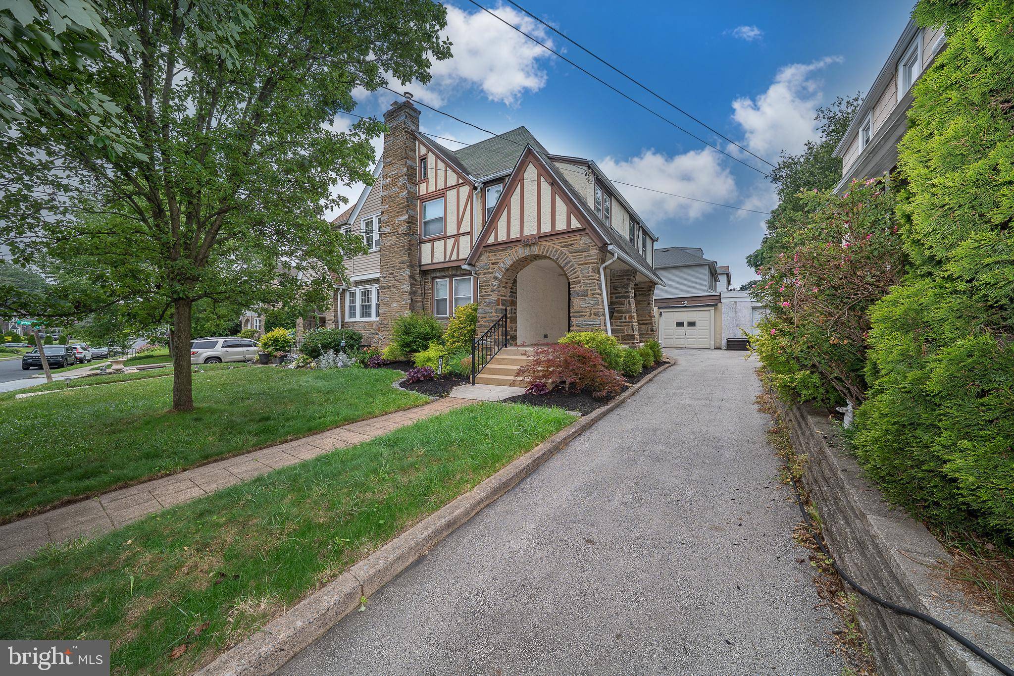Drexel Hill, PA 19026,4613 WOODLAND AVE