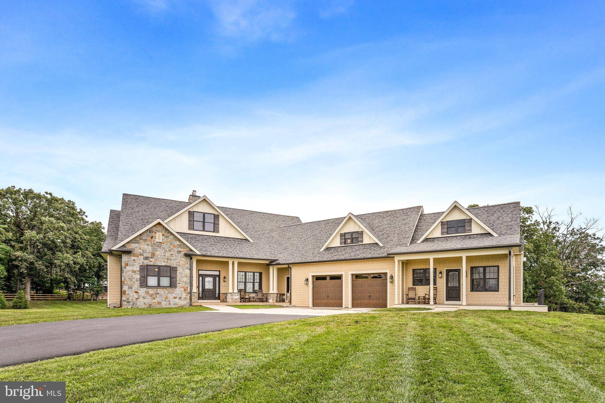 Stephens City, VA 22655,120 POMME CIR