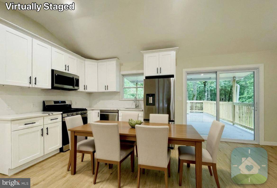 East Stroudsburg, PA 18301,114 BREWSTER WAY
