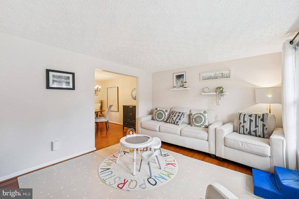 Lorton, VA 22079,7645 FALLSWOOD WAY