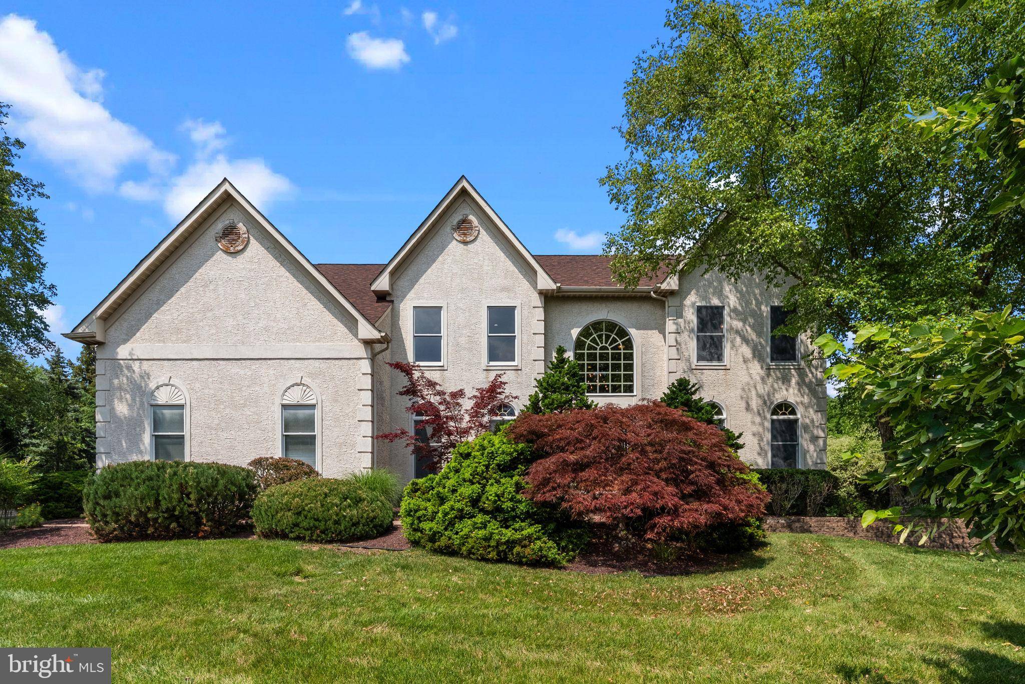 Holland, PA 18966,12 FURLONG CT