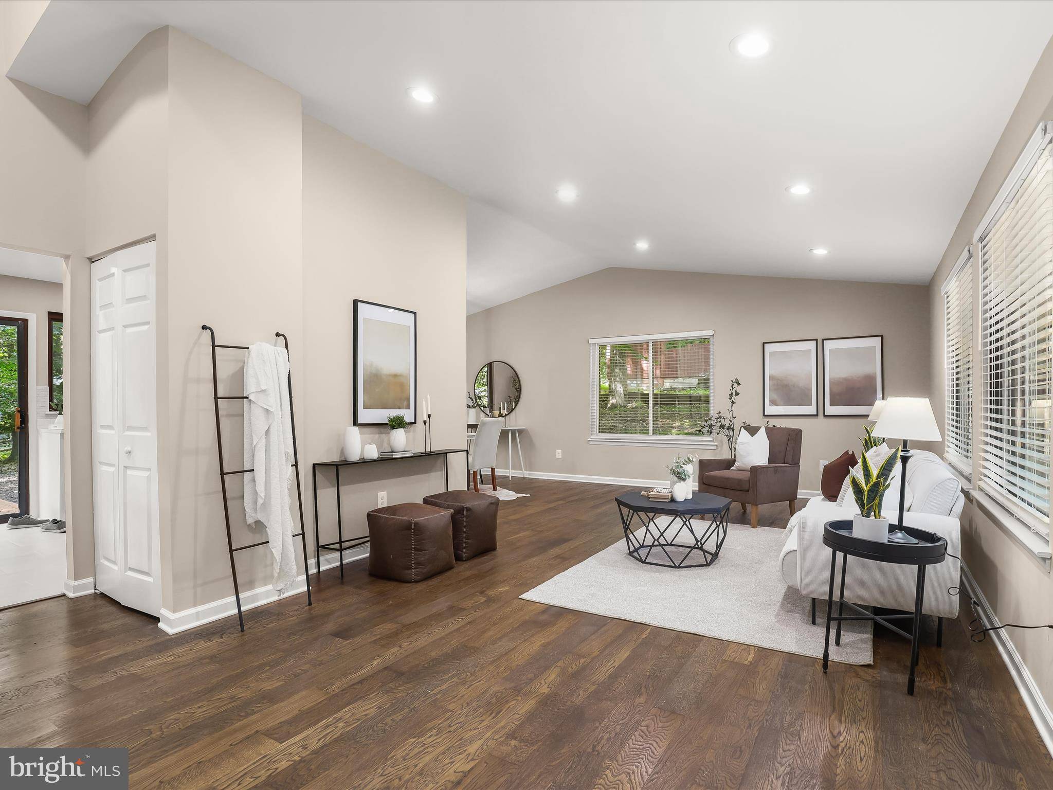 Columbia, MD 21045,6006 CAMELBACK LN