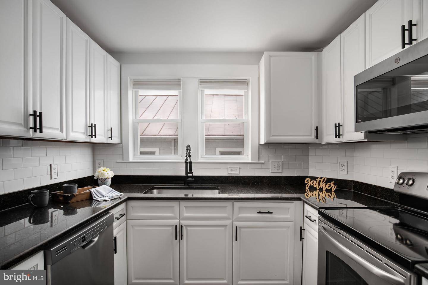 Winchester, VA 22601,735 BERRYVILLE AVE