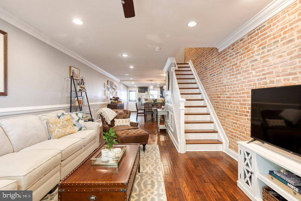 Baltimore, MD 21224,804 S HIGHLAND AVE