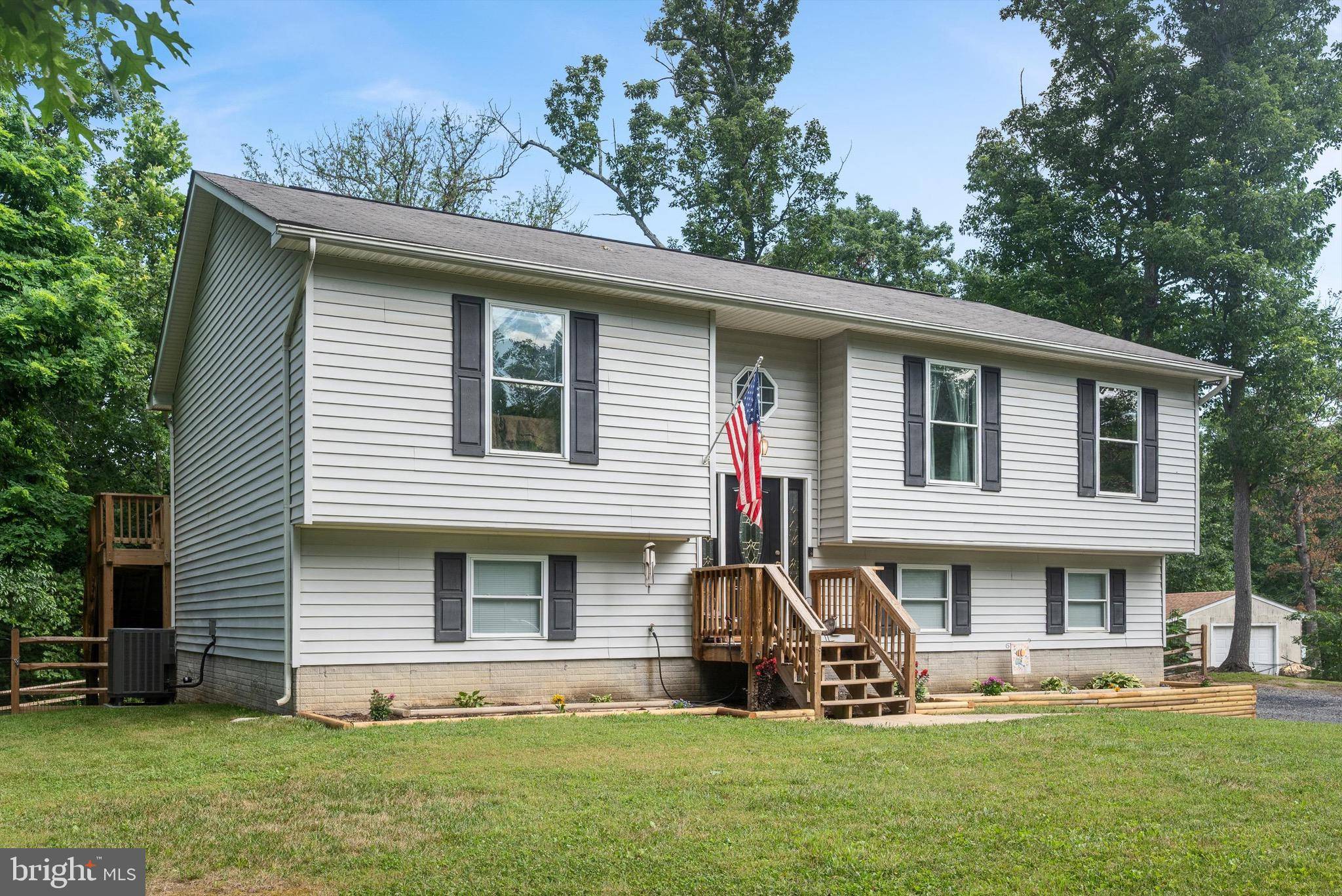 Front Royal, VA 22630,779 WESTERN LN