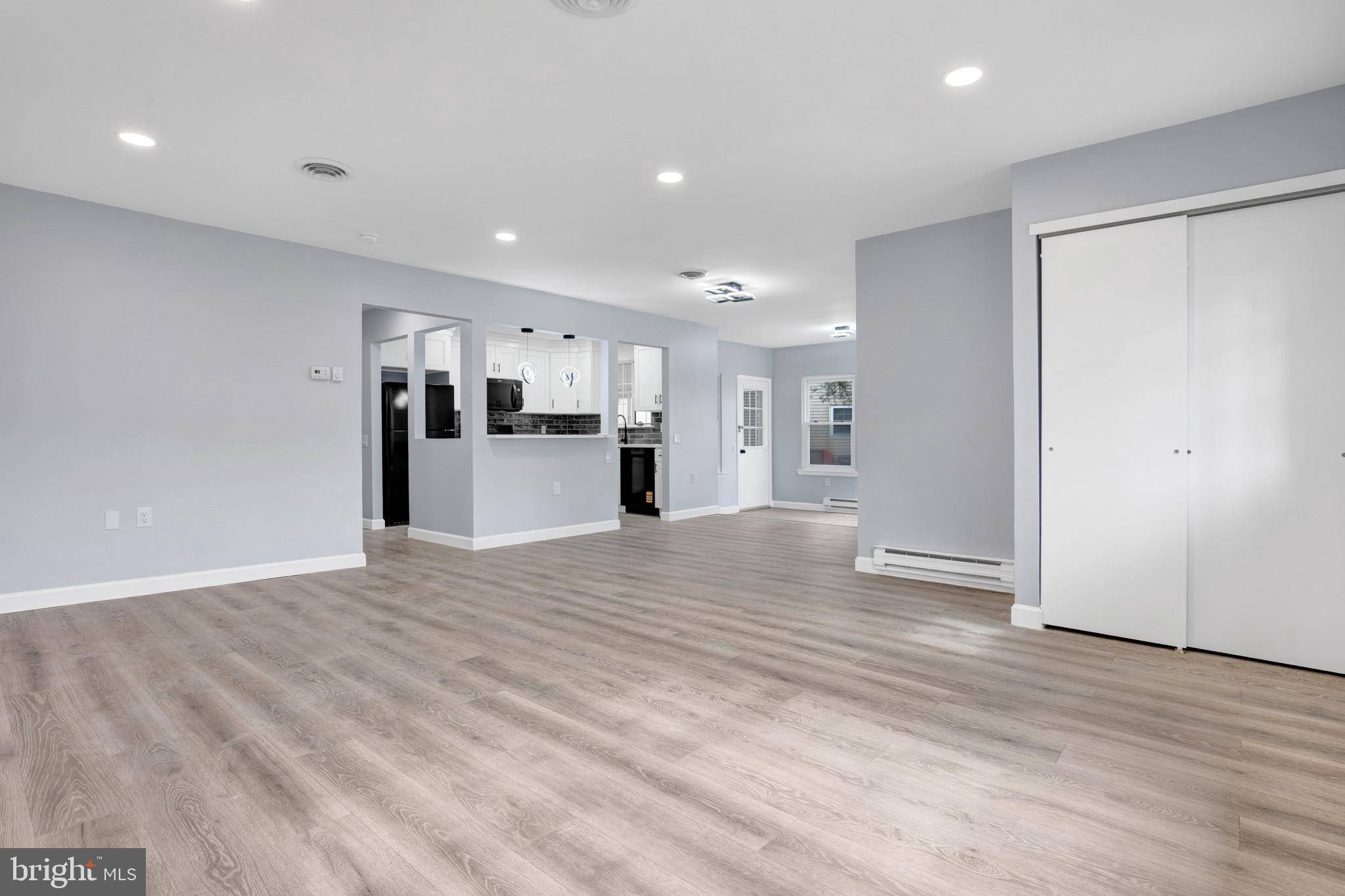 Whiting, NJ 08759,4-B GREENWOOD LN