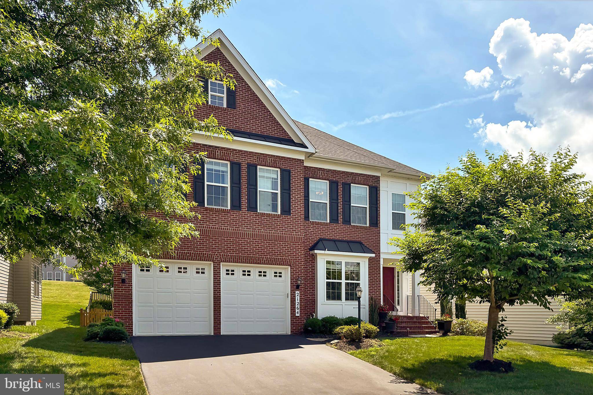 Ashburn, VA 20148,21264 FAIRHUNT DR