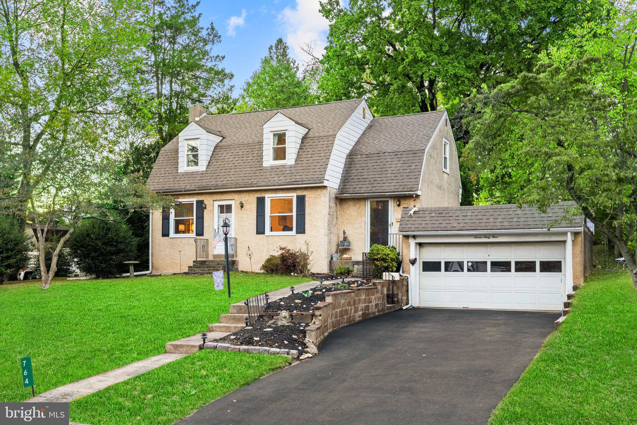 Southampton, PA 18966,764 CYBUS WAY
