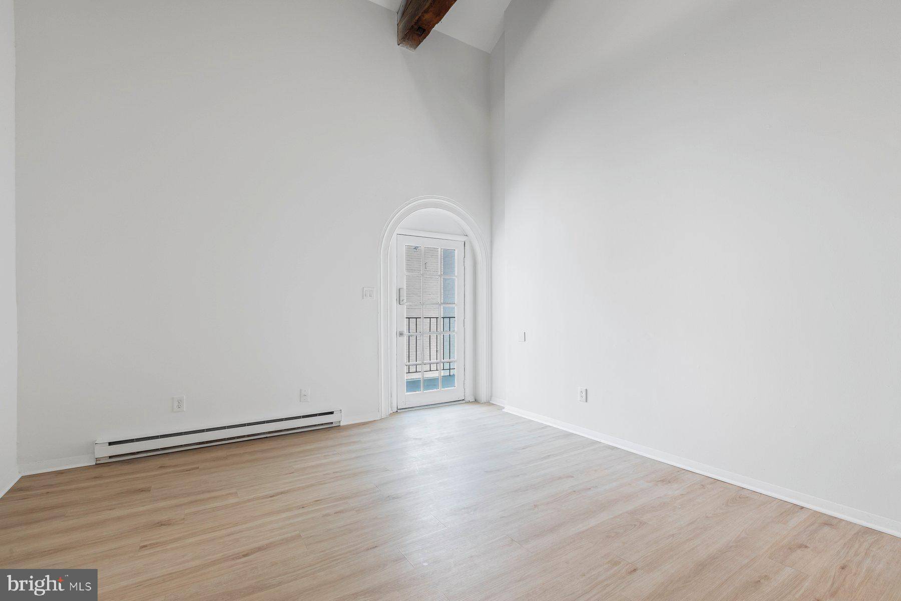Alexandria, VA 22314,207 S PATRICK ST #305