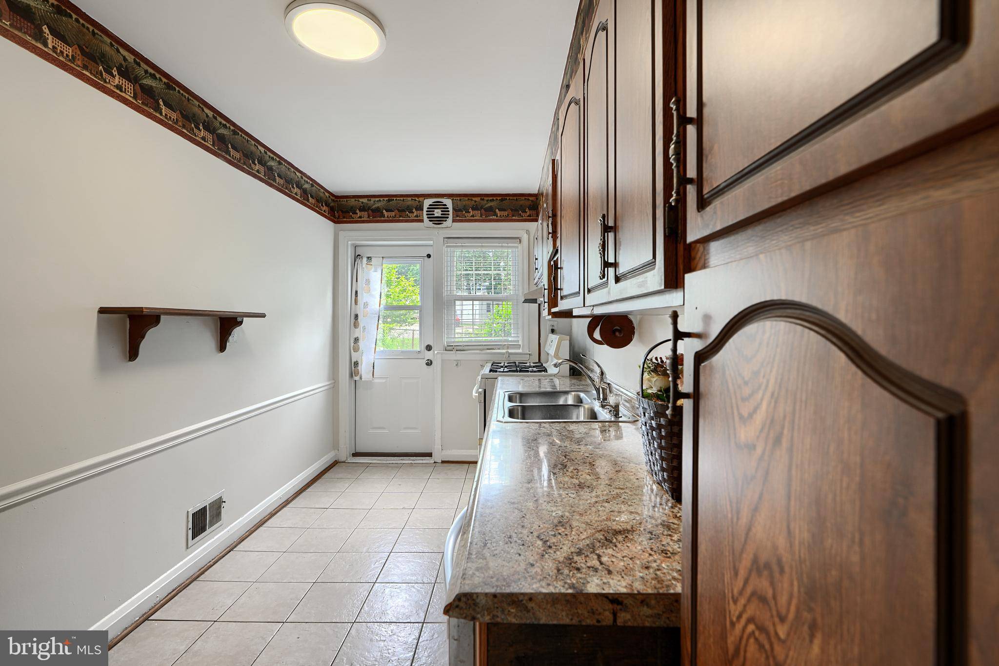Baltimore, MD 21212,7040 HEATHFIELD RD