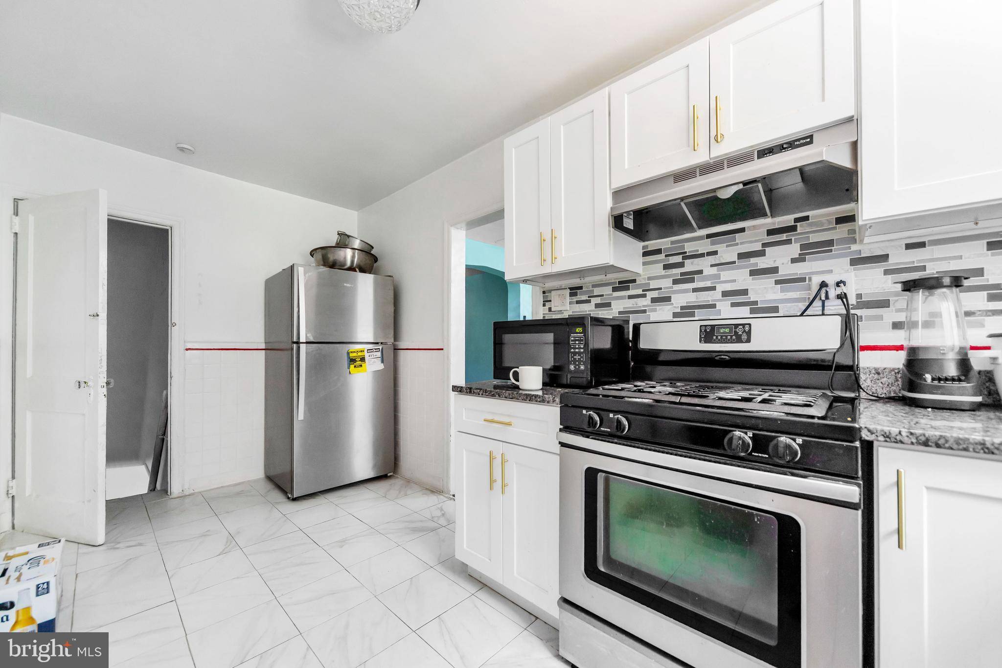 Upper Darby, PA 19082,705 BRIARCLIFF RD