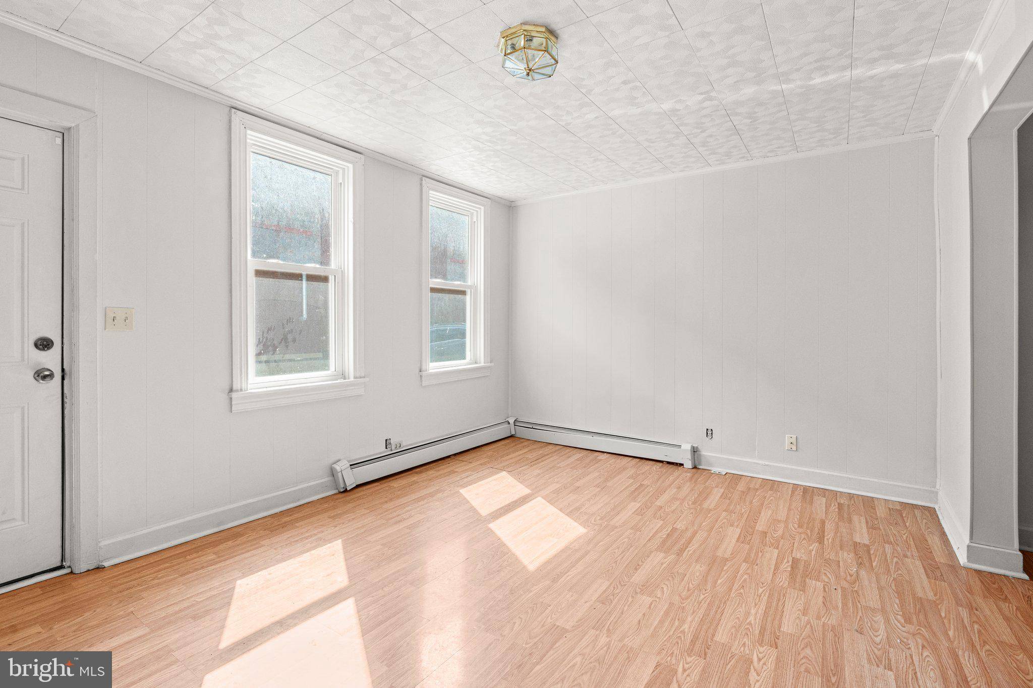 York, PA 17401,124 MANCHESTER ST