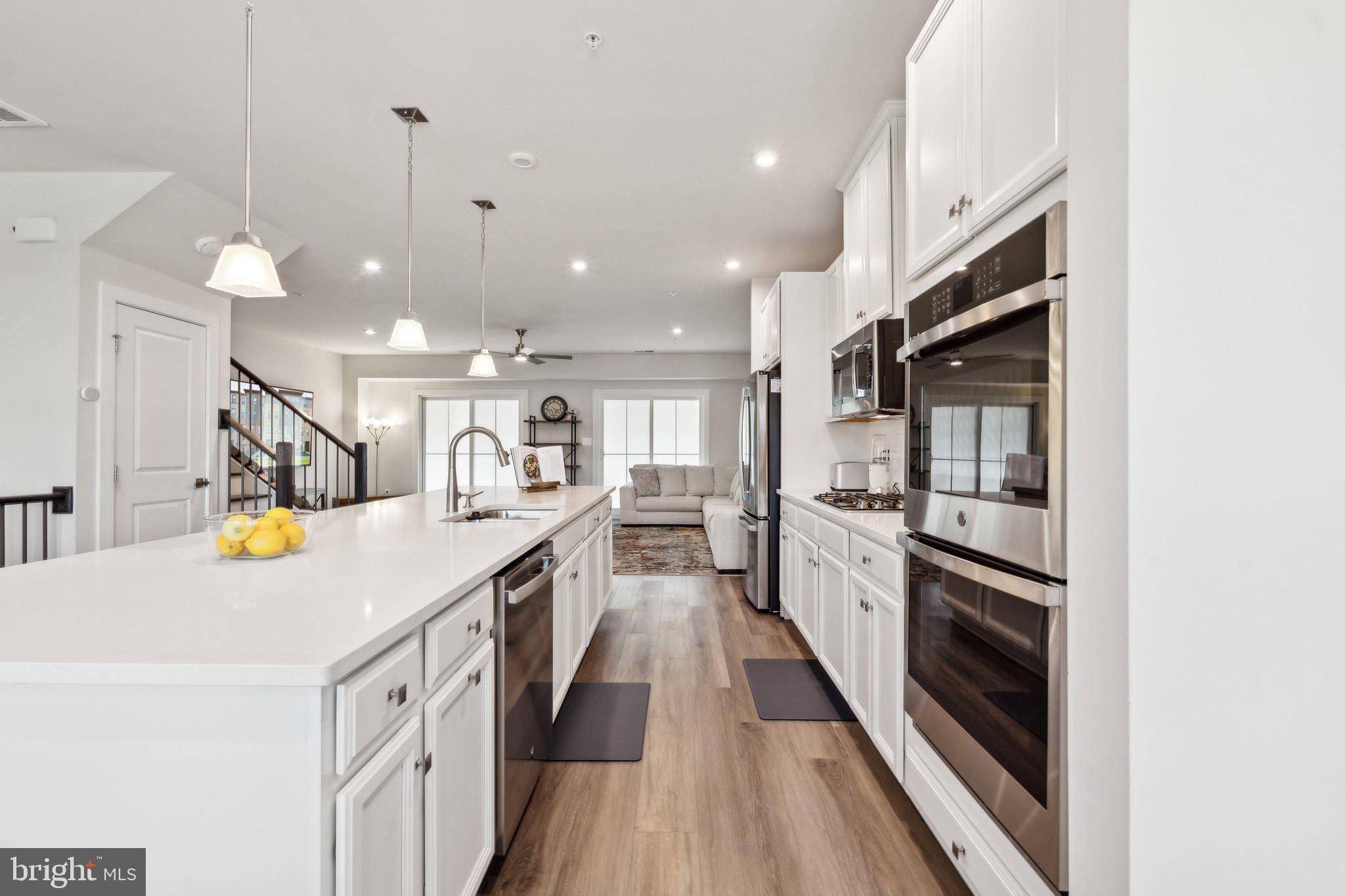 Herndon, VA 20171,14079 SUNRISE VALLEY DR #15P