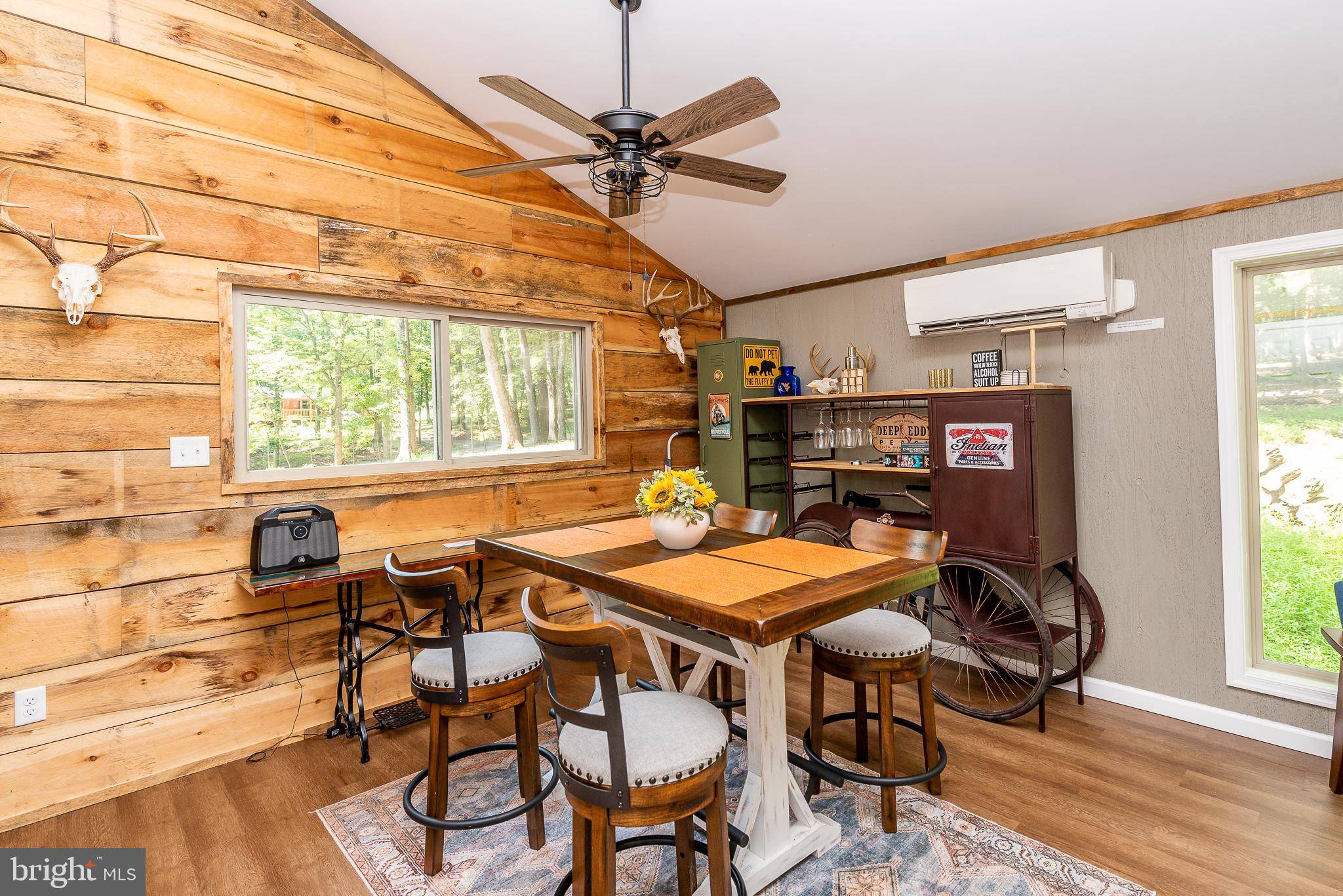 Hedgesville, WV 25427,703 TUCKAHOE TRL