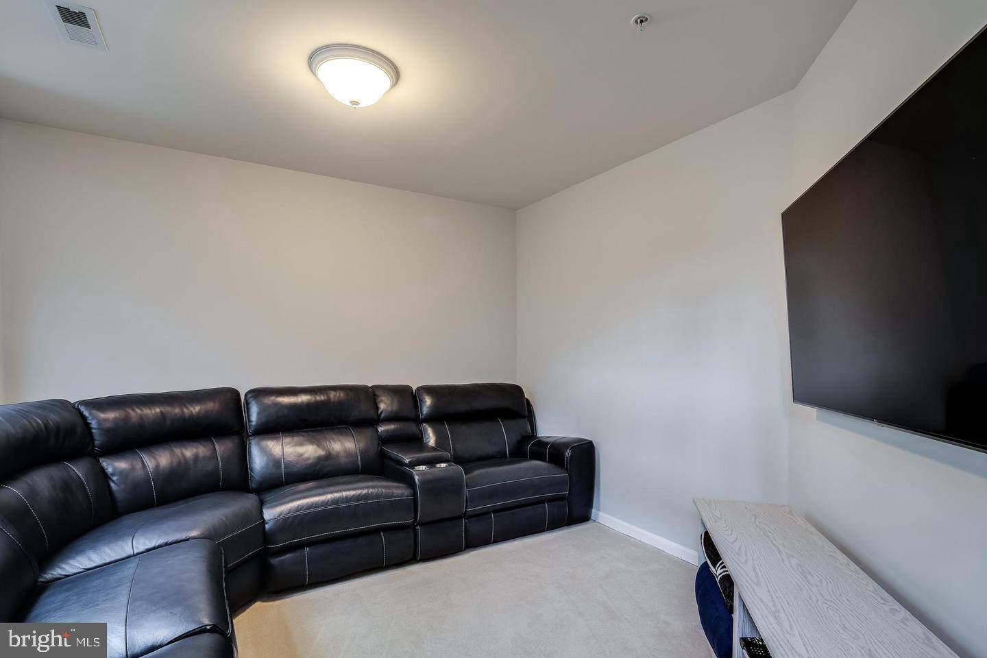 Hanover, MD 21076,1772 COMPTON CT