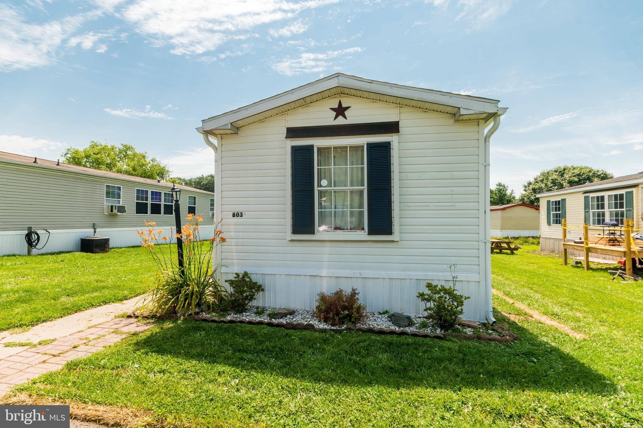 Martinsburg, WV 25401,803 ROYAL CREST DRIVE
