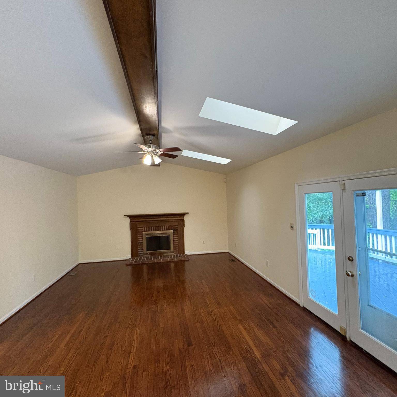 Annandale, VA 22003,3502 HOLLY RD