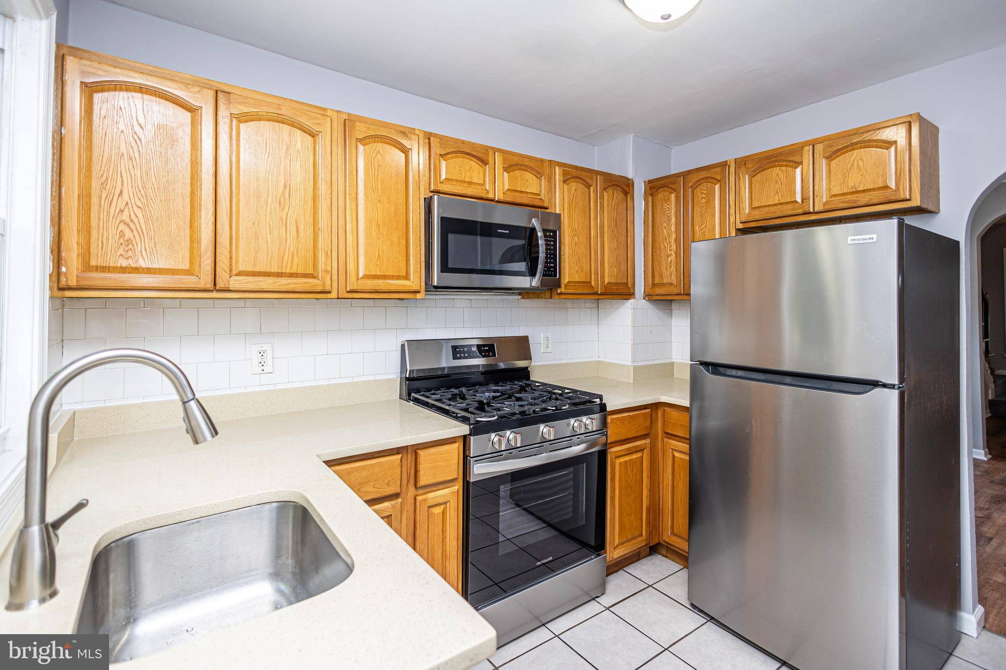 Oaklyn, NJ 08107,254 CEDAR AVE