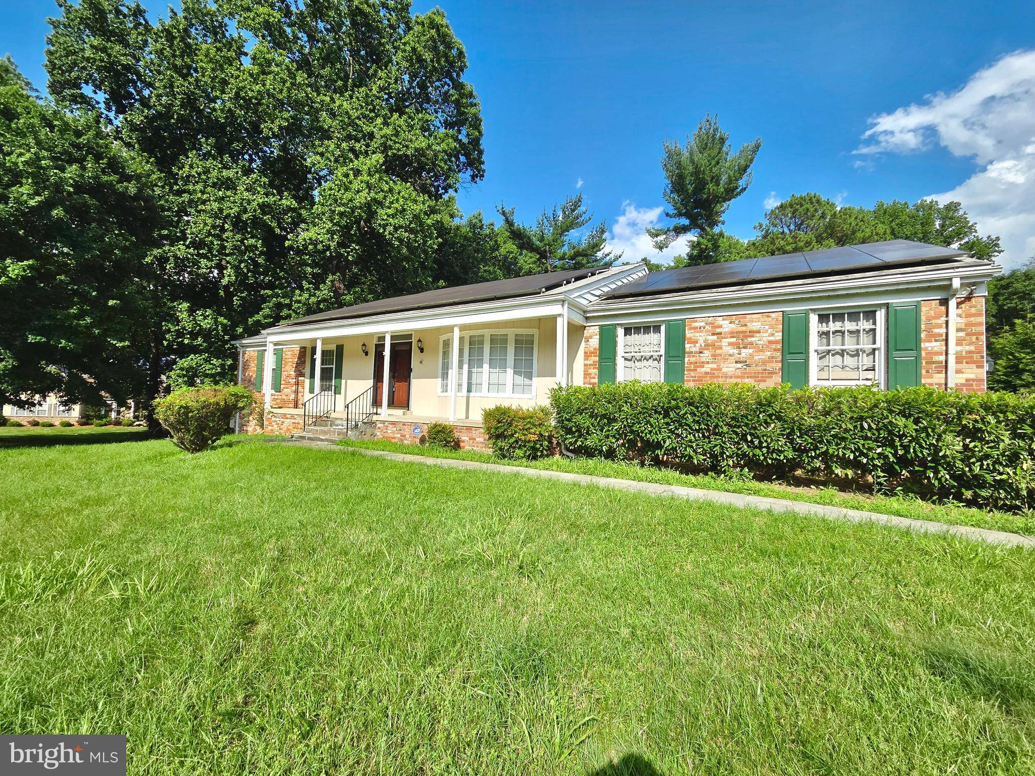 Bowie, MD 20720,4921 REES LN