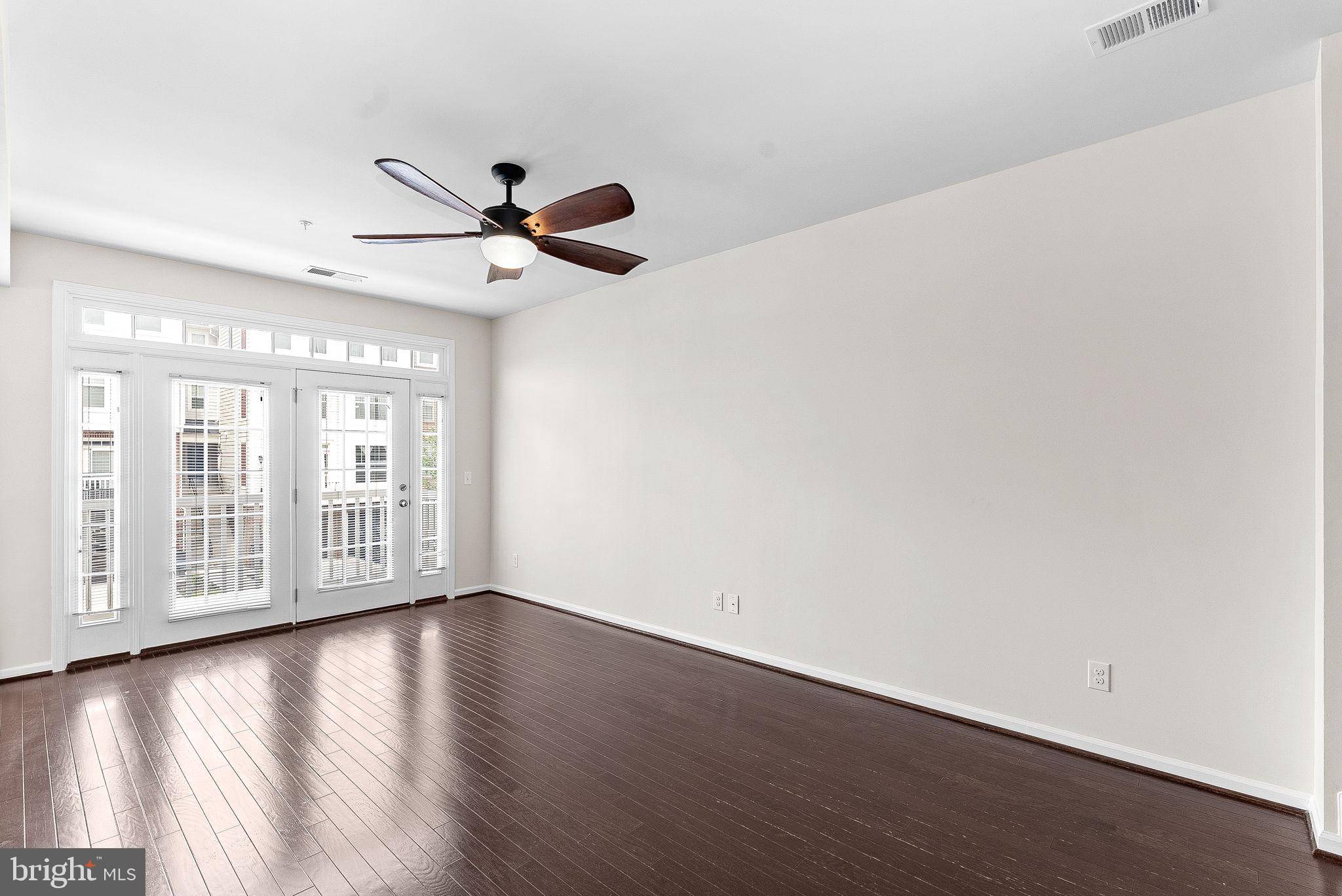 Chantilly, VA 20152,25222 BRIARGATE TER