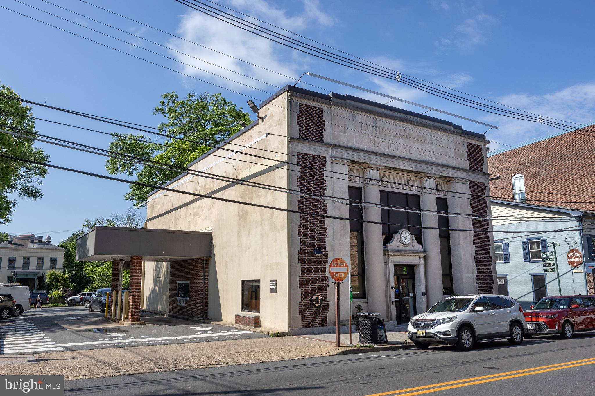 Lambertville, NJ 08530,31-37 BRIDGE ST