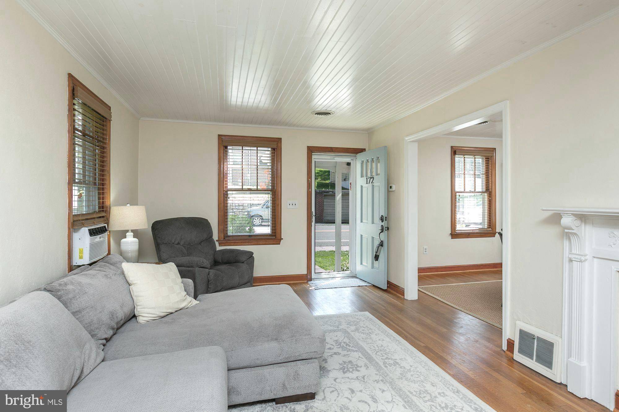 Berkeley Springs, WV 25411,172 MARTINSBURG RD