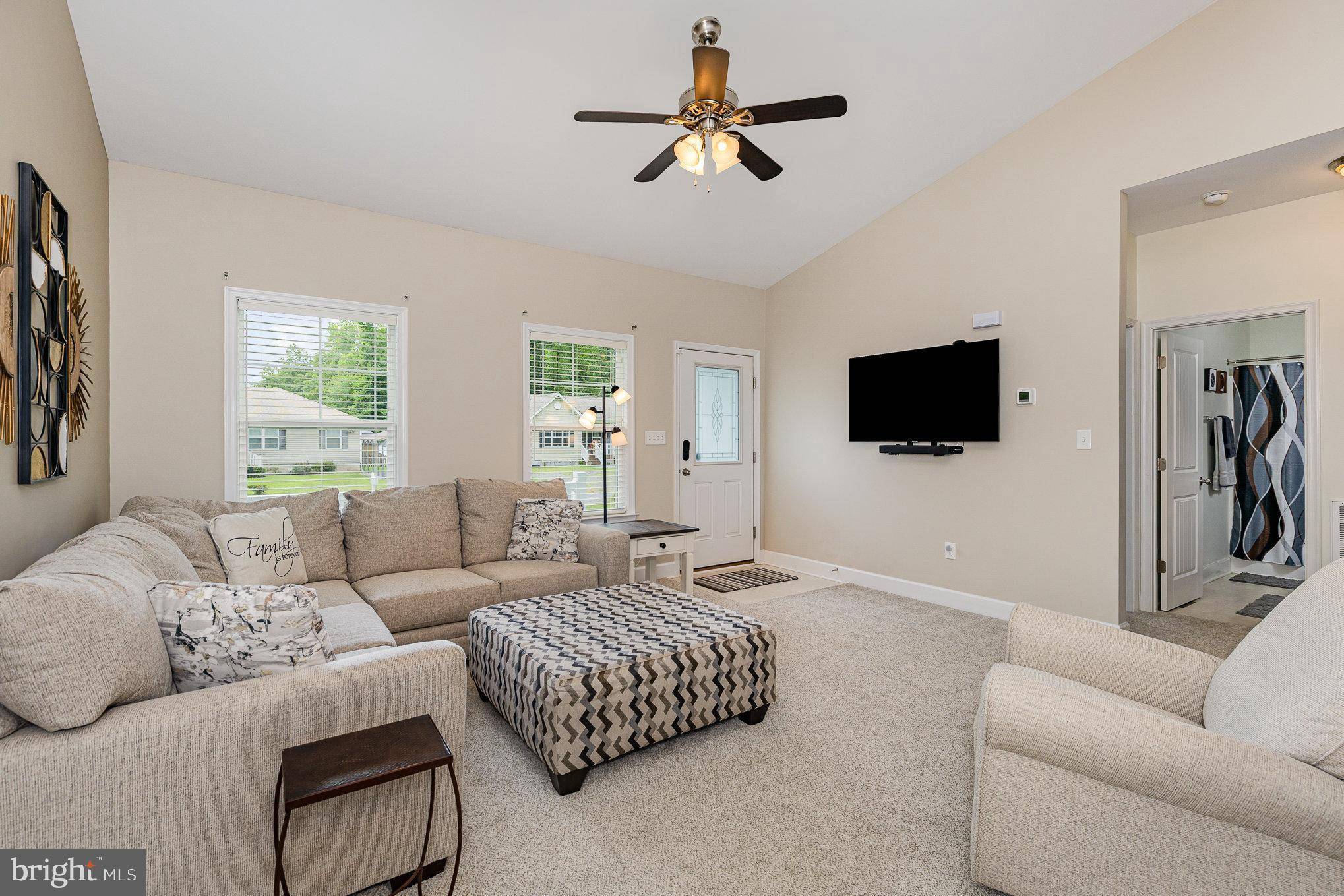 Colonial Beach, VA 22443,237 NICHOLSON DR