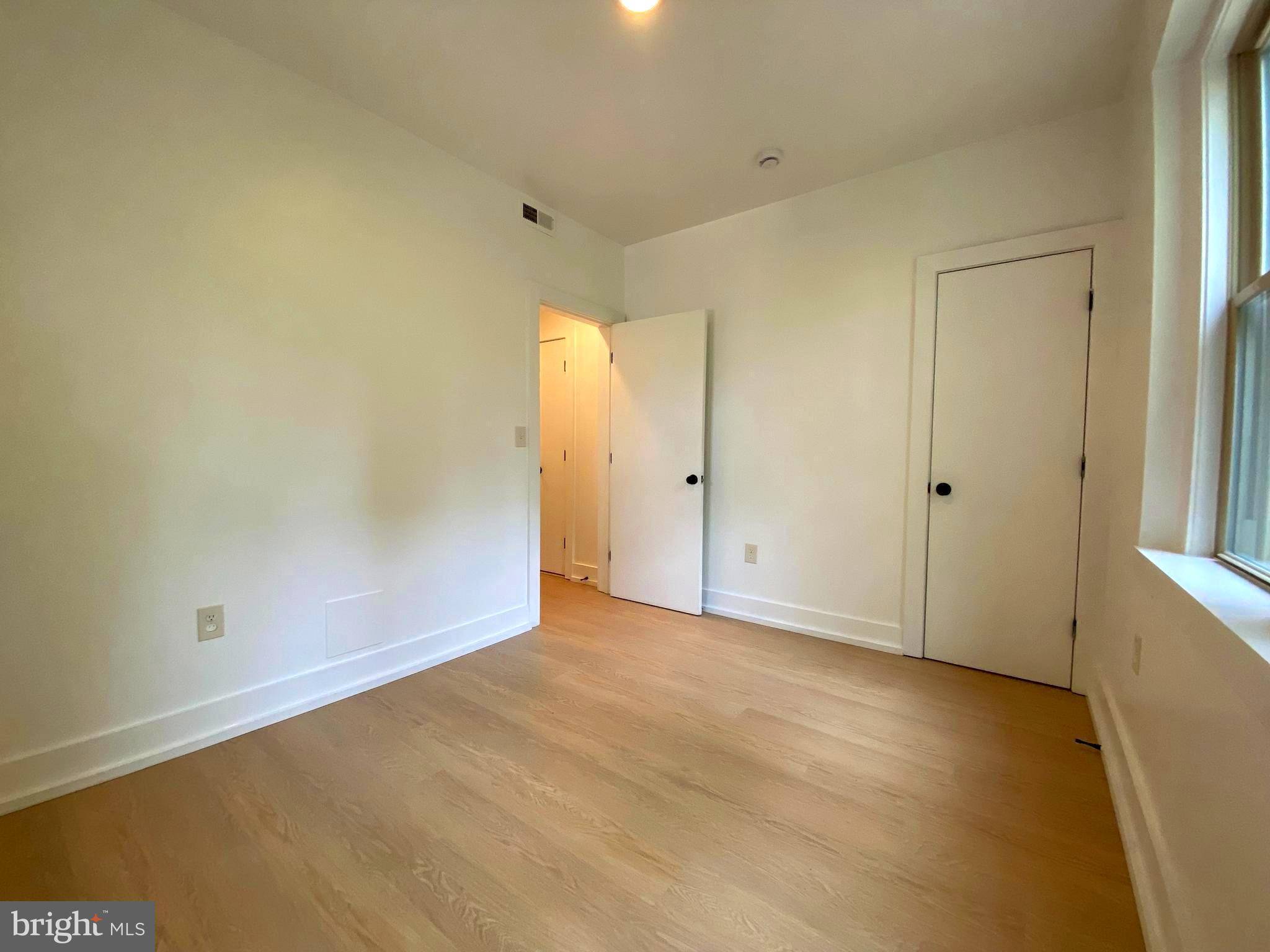 Washington, DC 20010,3126 16TH ST NW #16